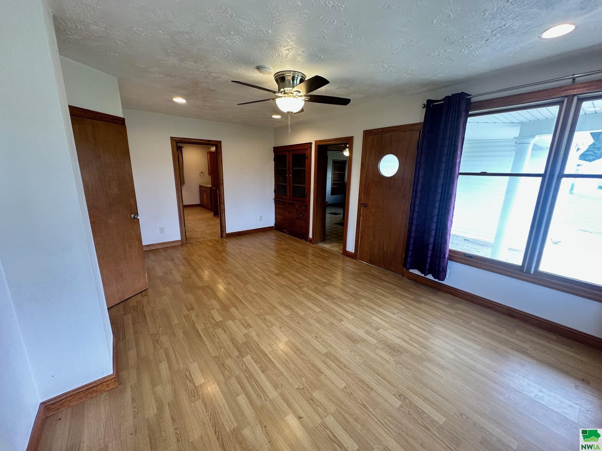 MLS #825520