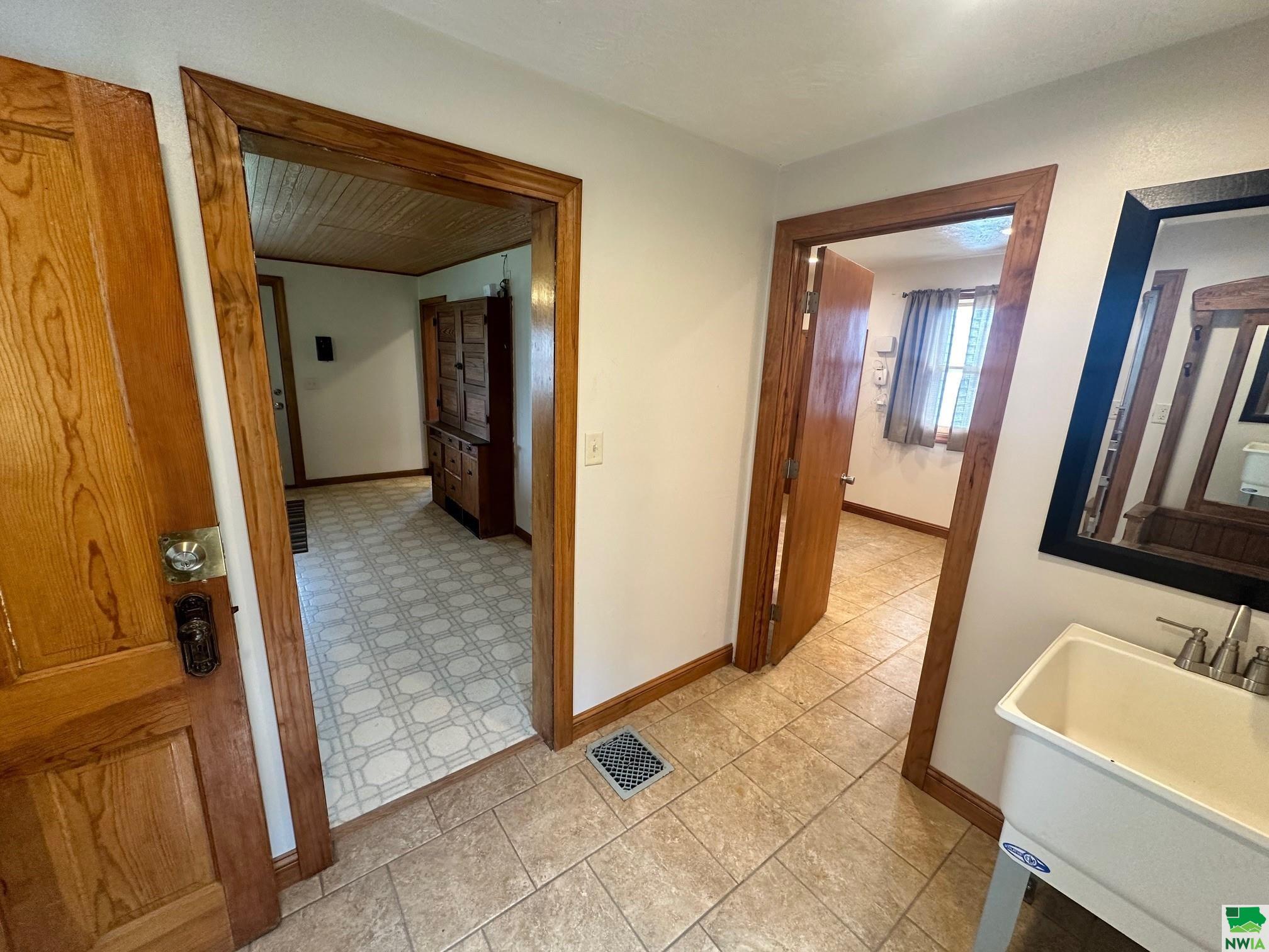 MLS #825520