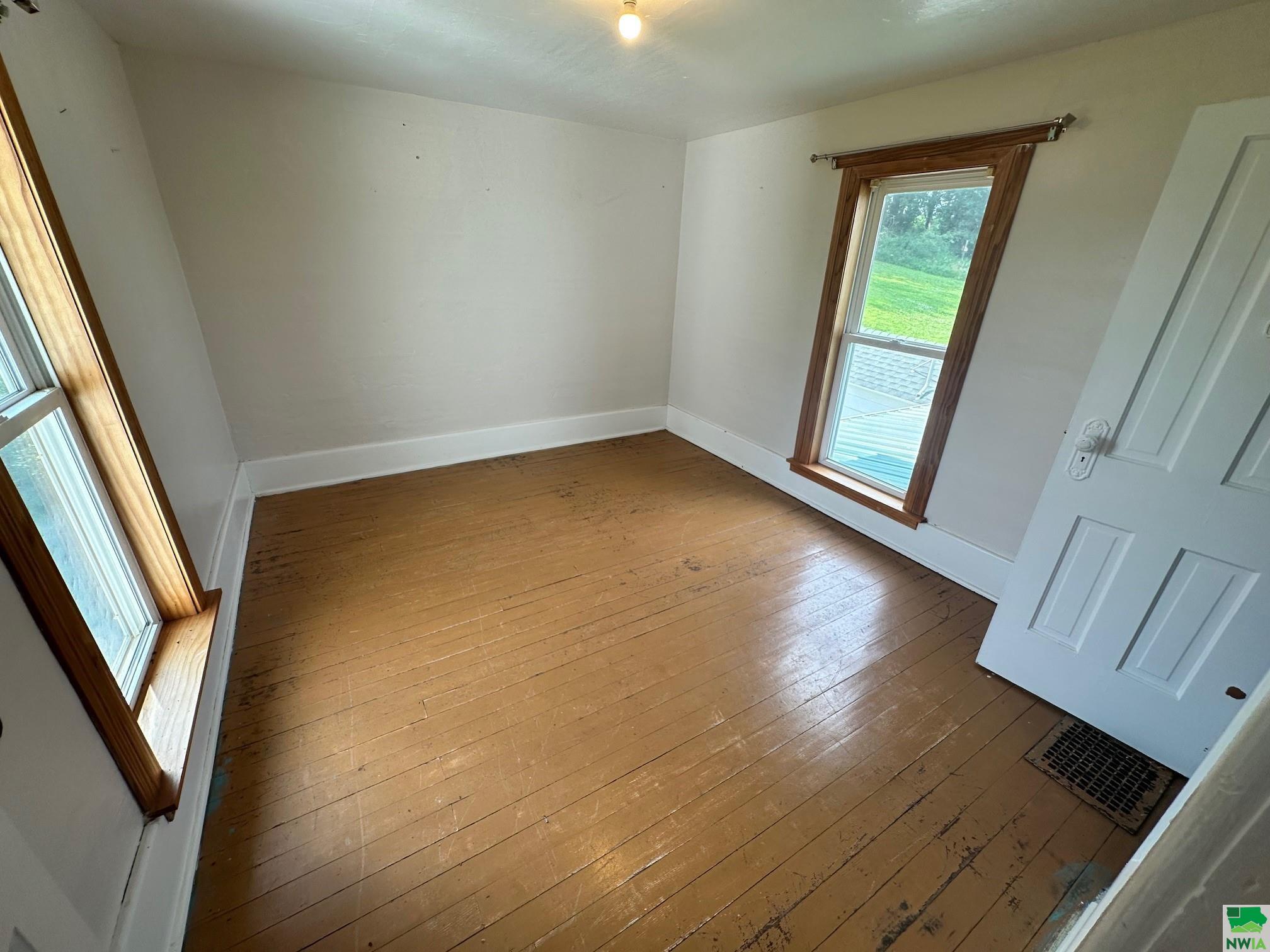 MLS #825520