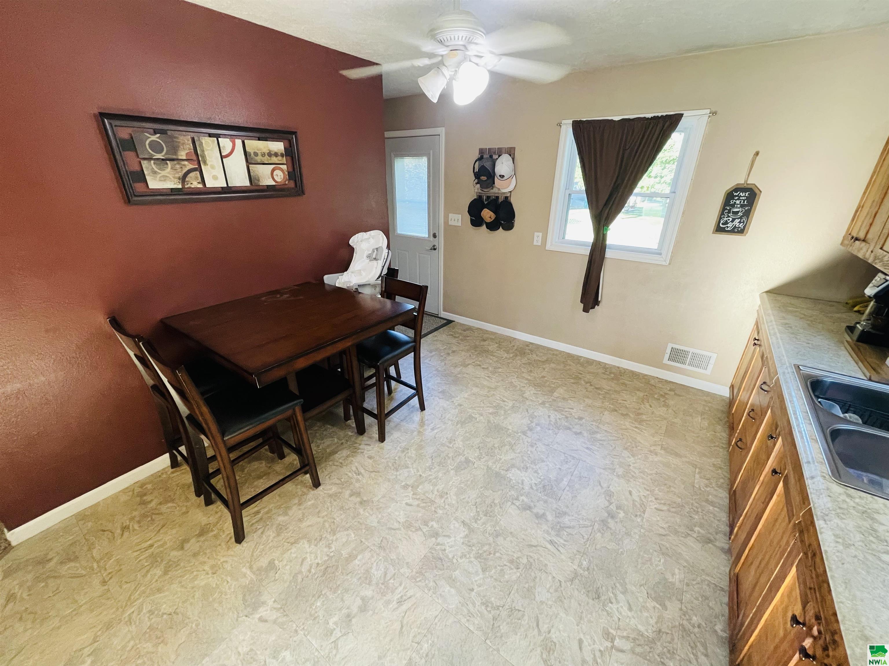 MLS #825536