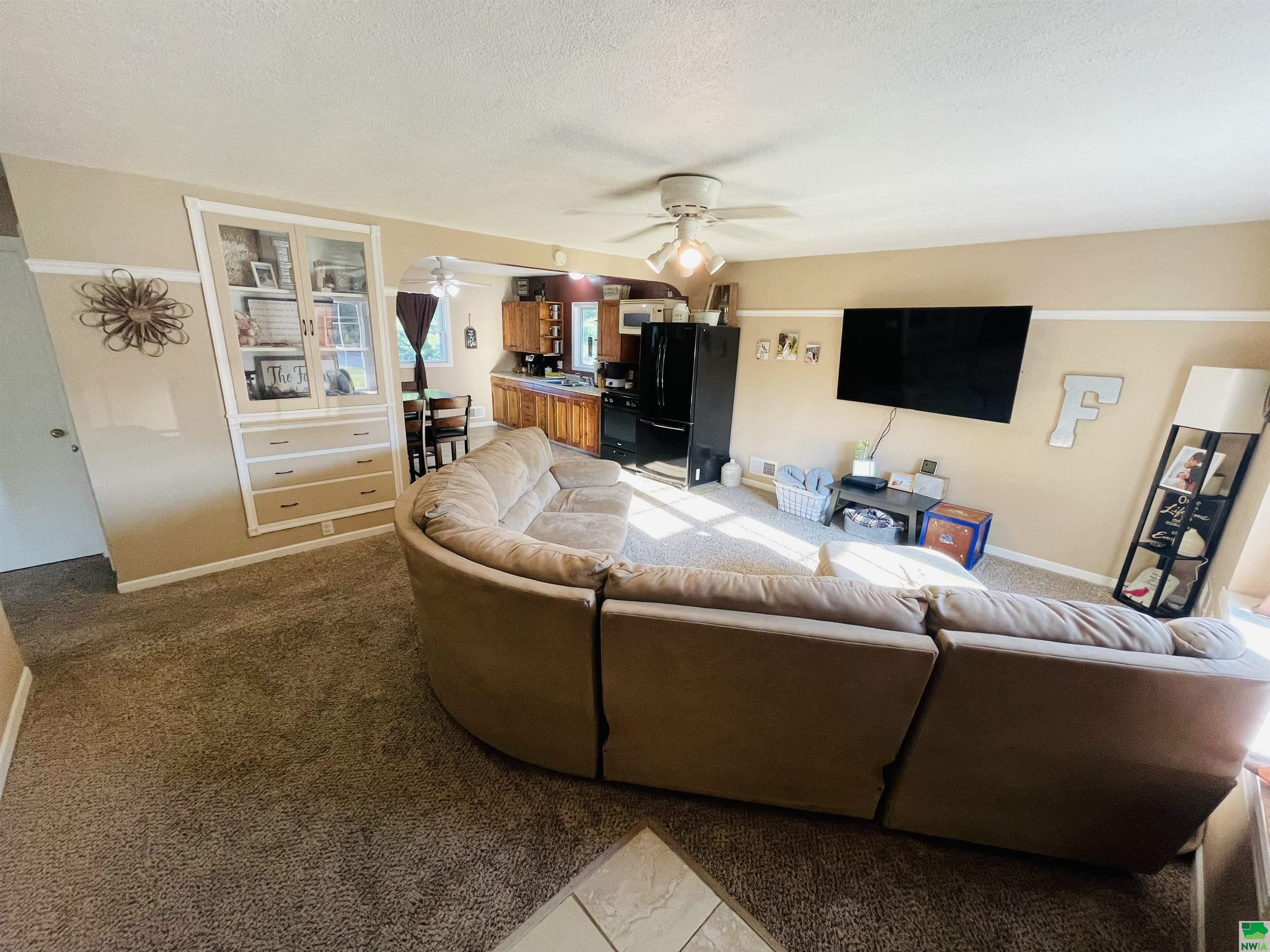 MLS #825536