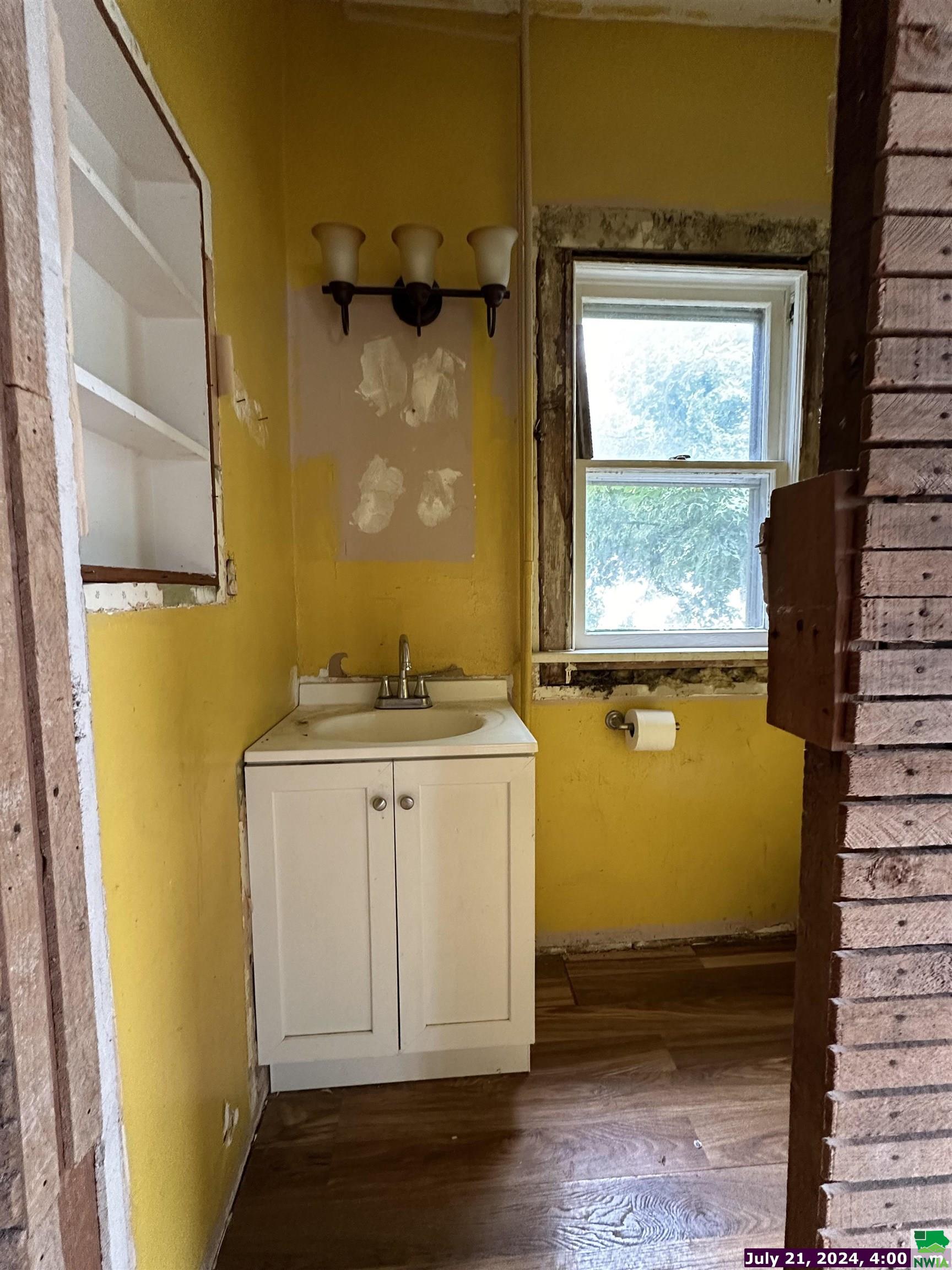 MLS #825556
