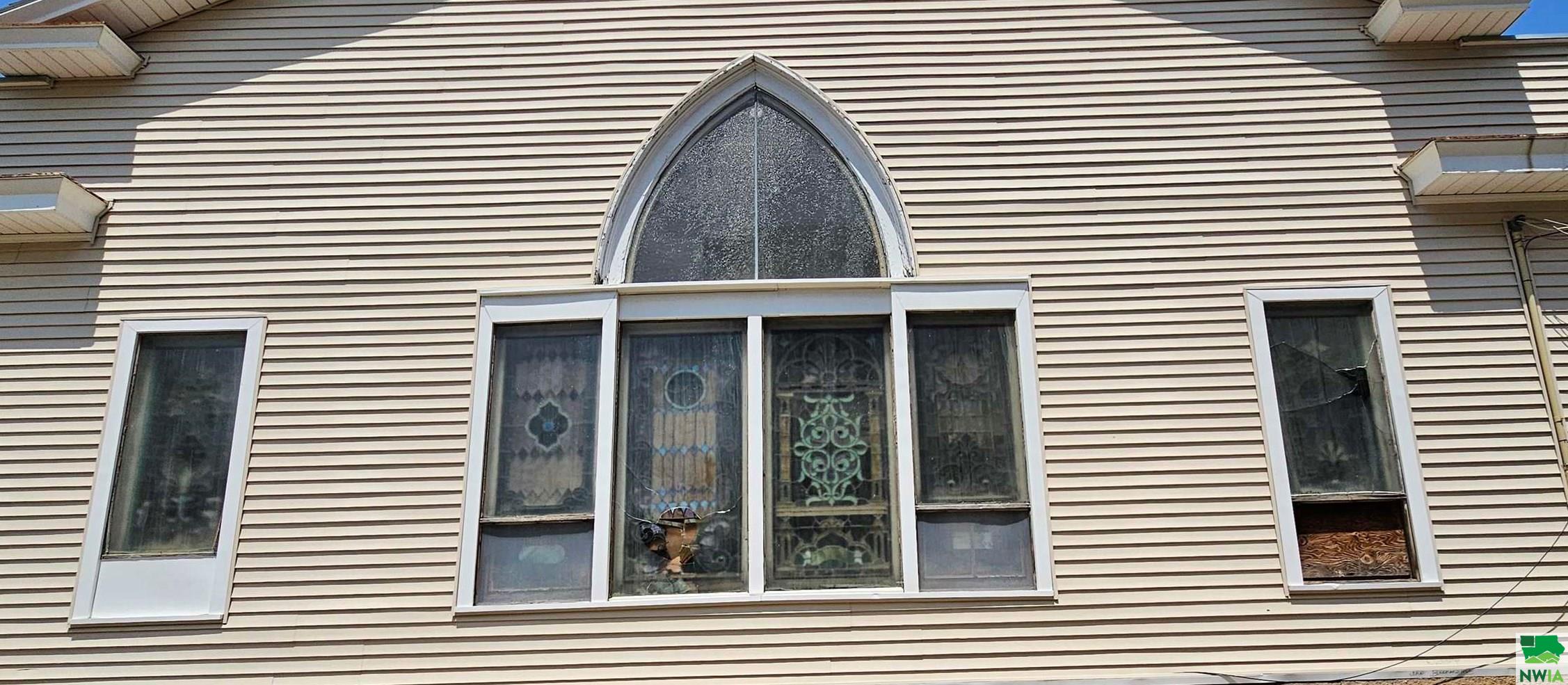 MLS #825562