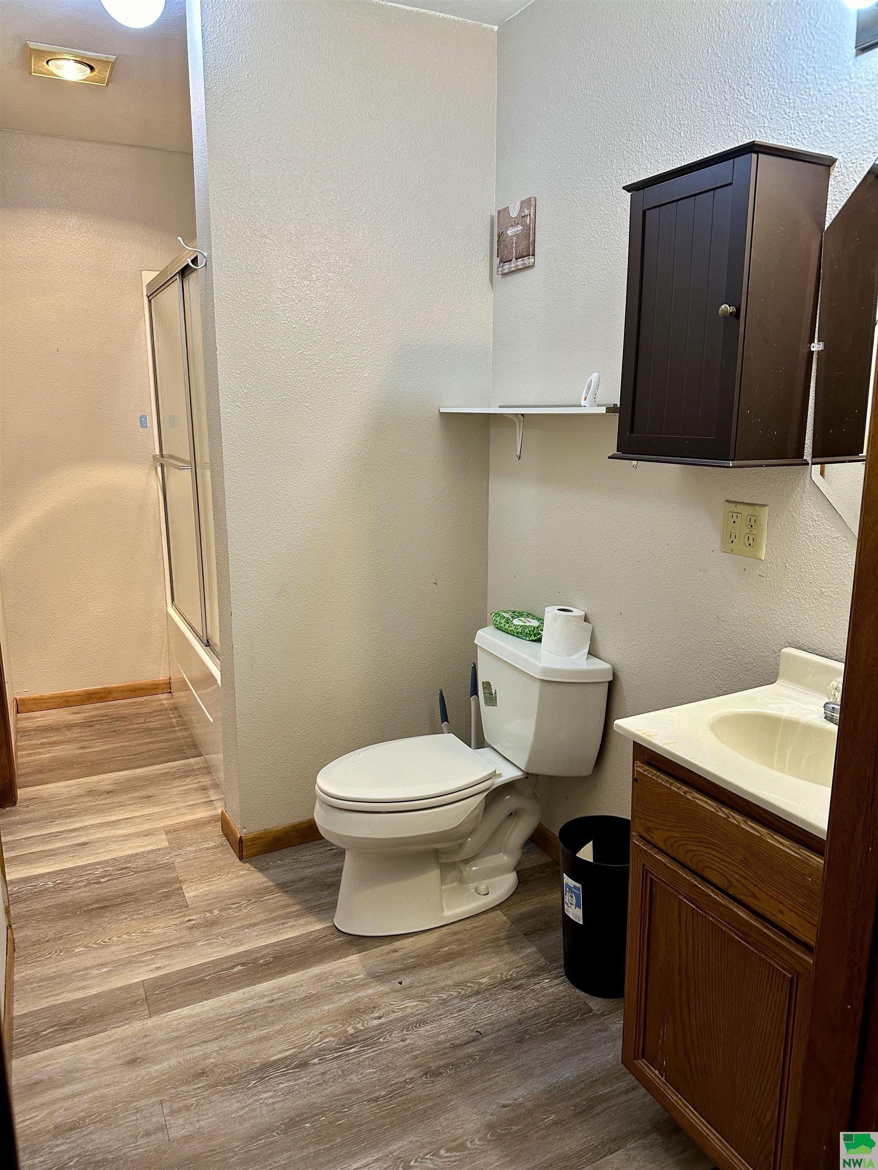 MLS #825579