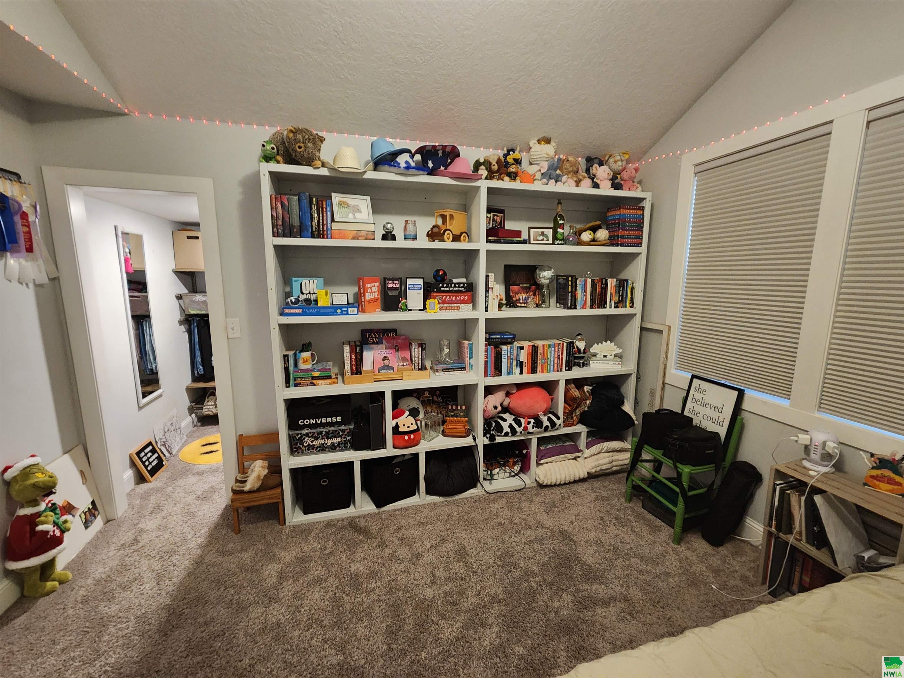 MLS #825600