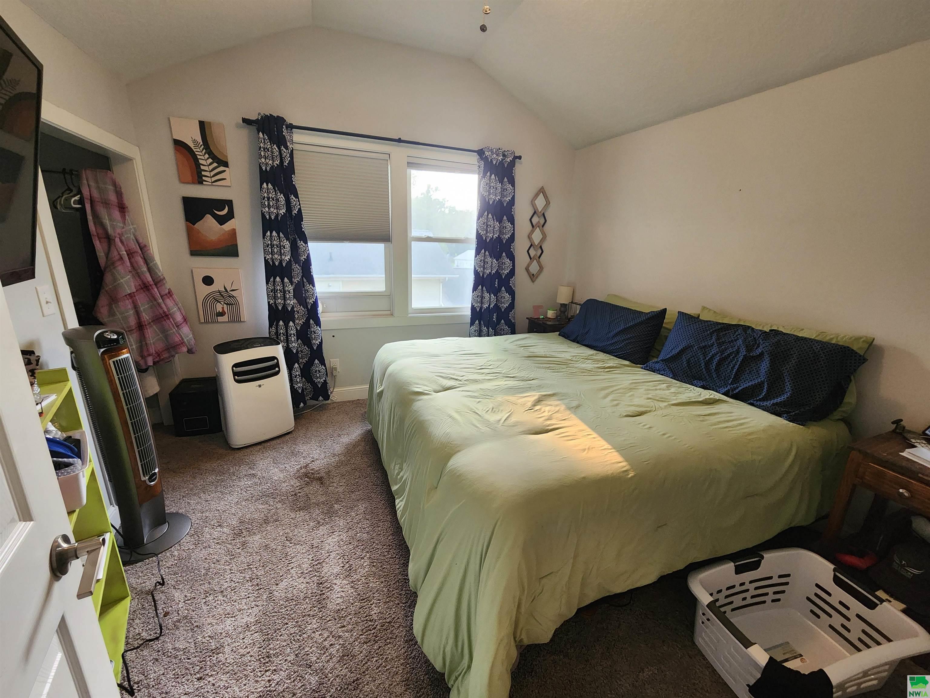 MLS #825600