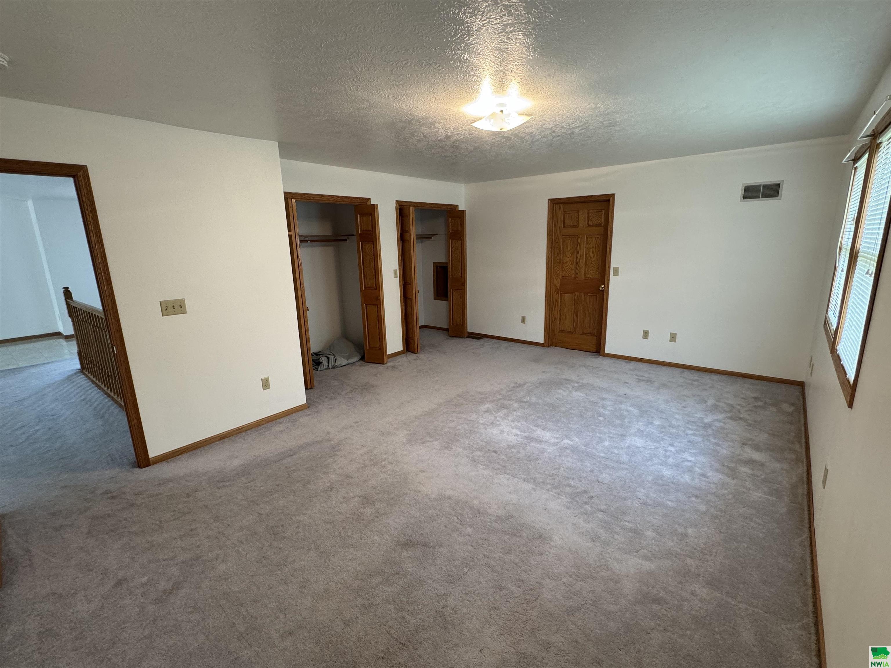MLS #825606