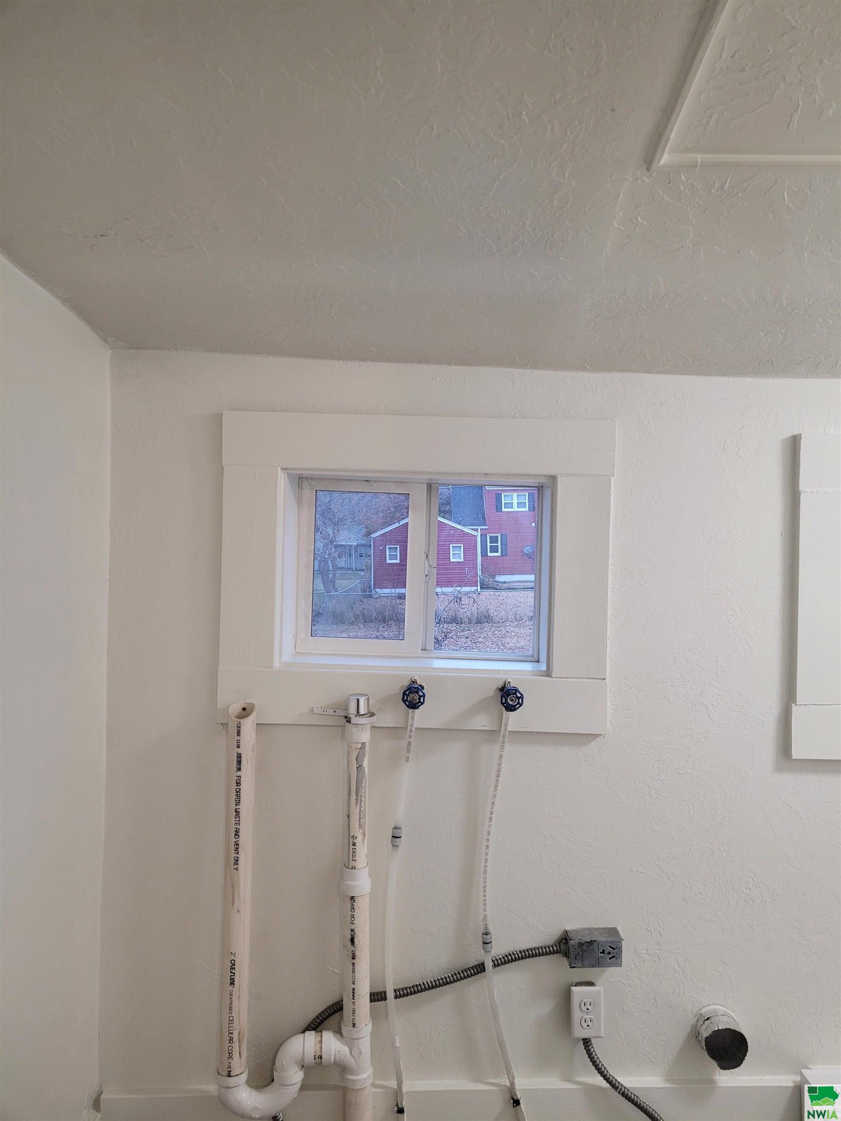 MLS #825609