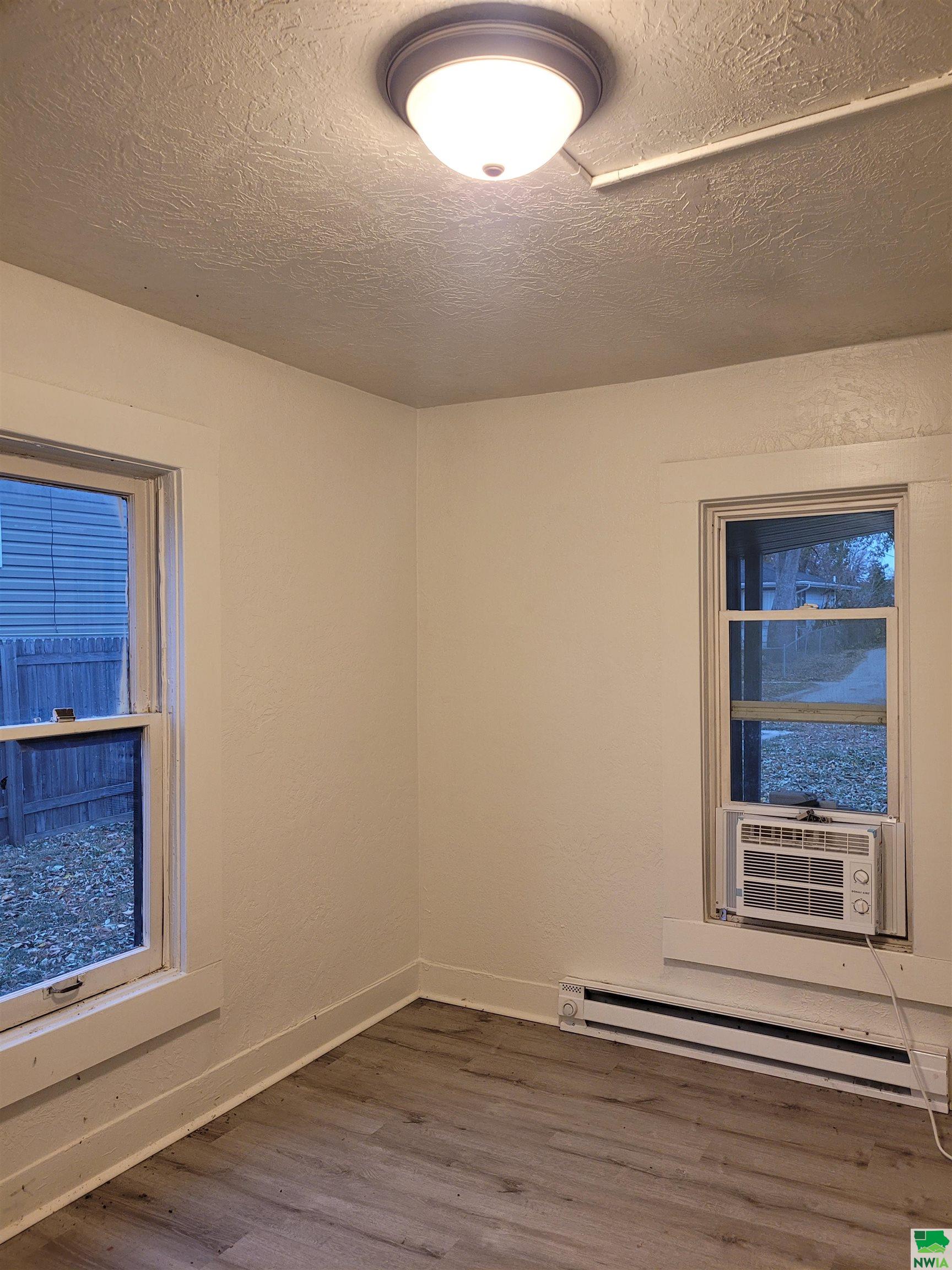 MLS #825609