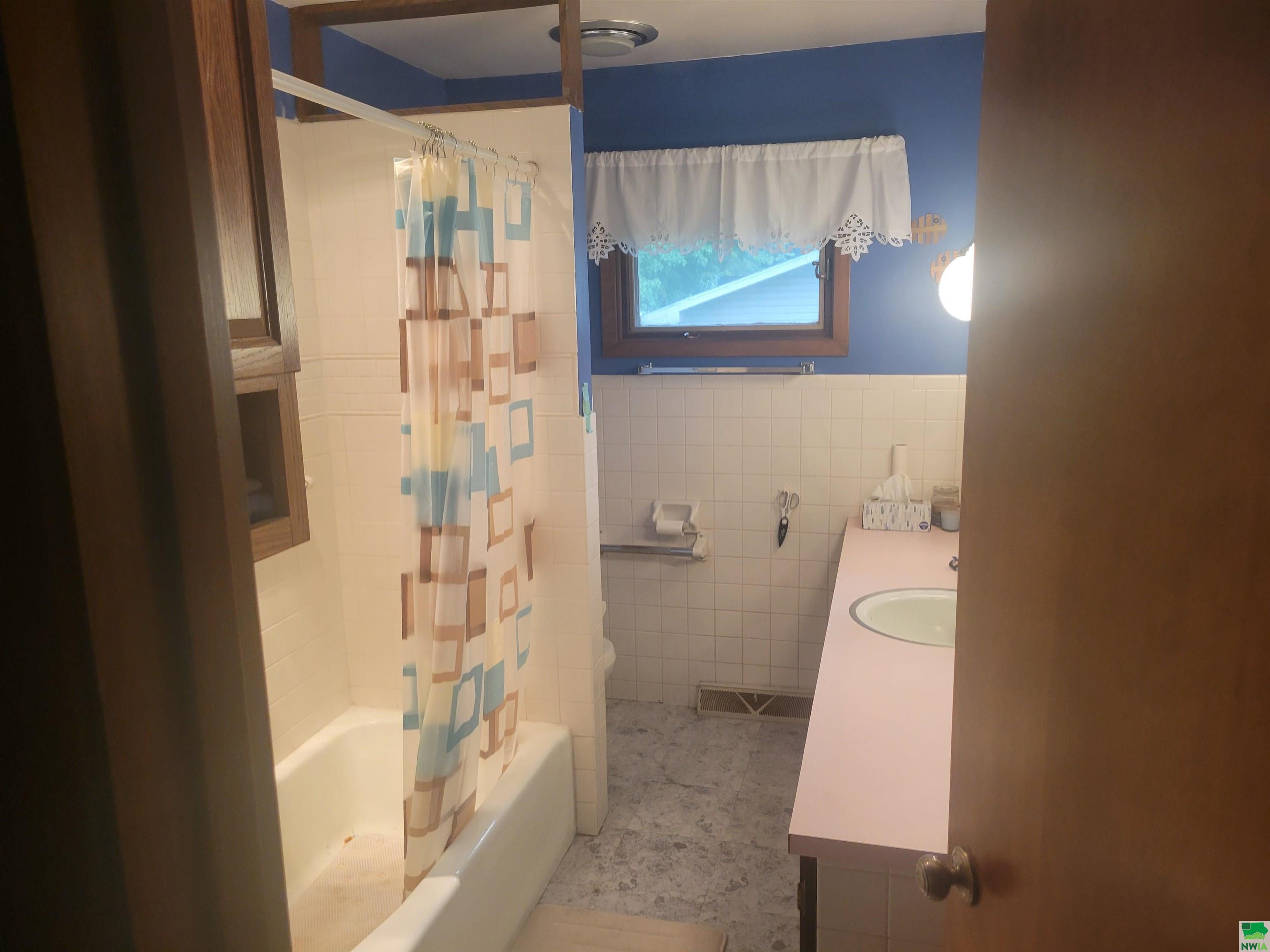 MLS #825626