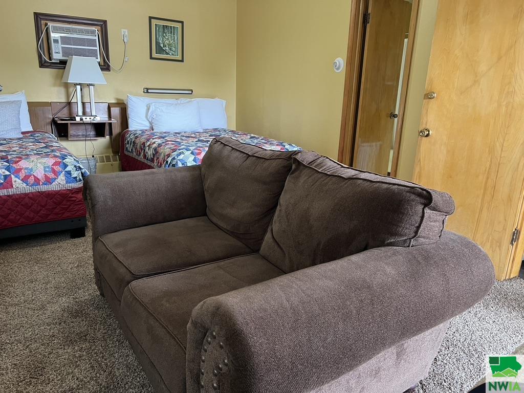 MLS #825642