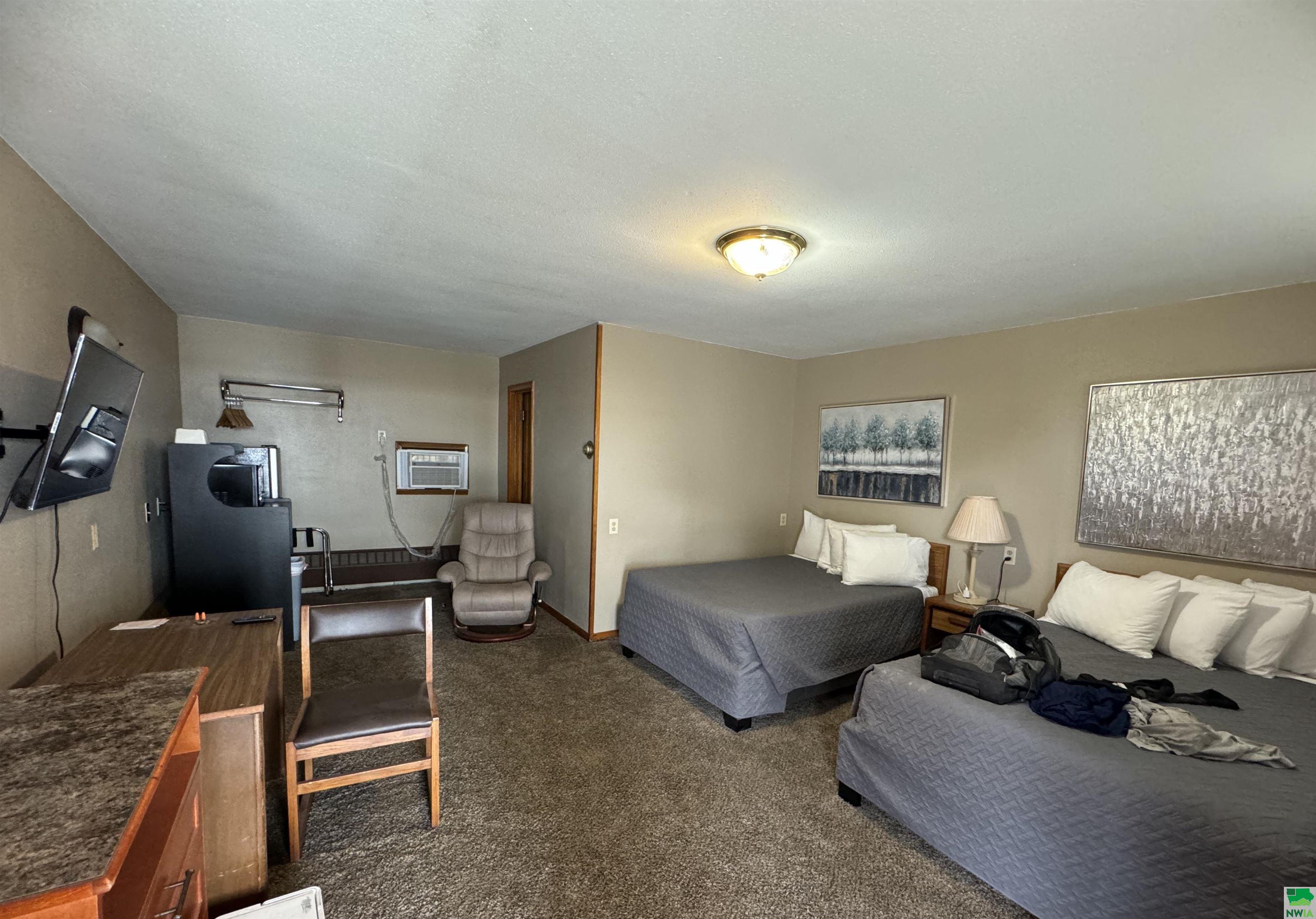 MLS #825642