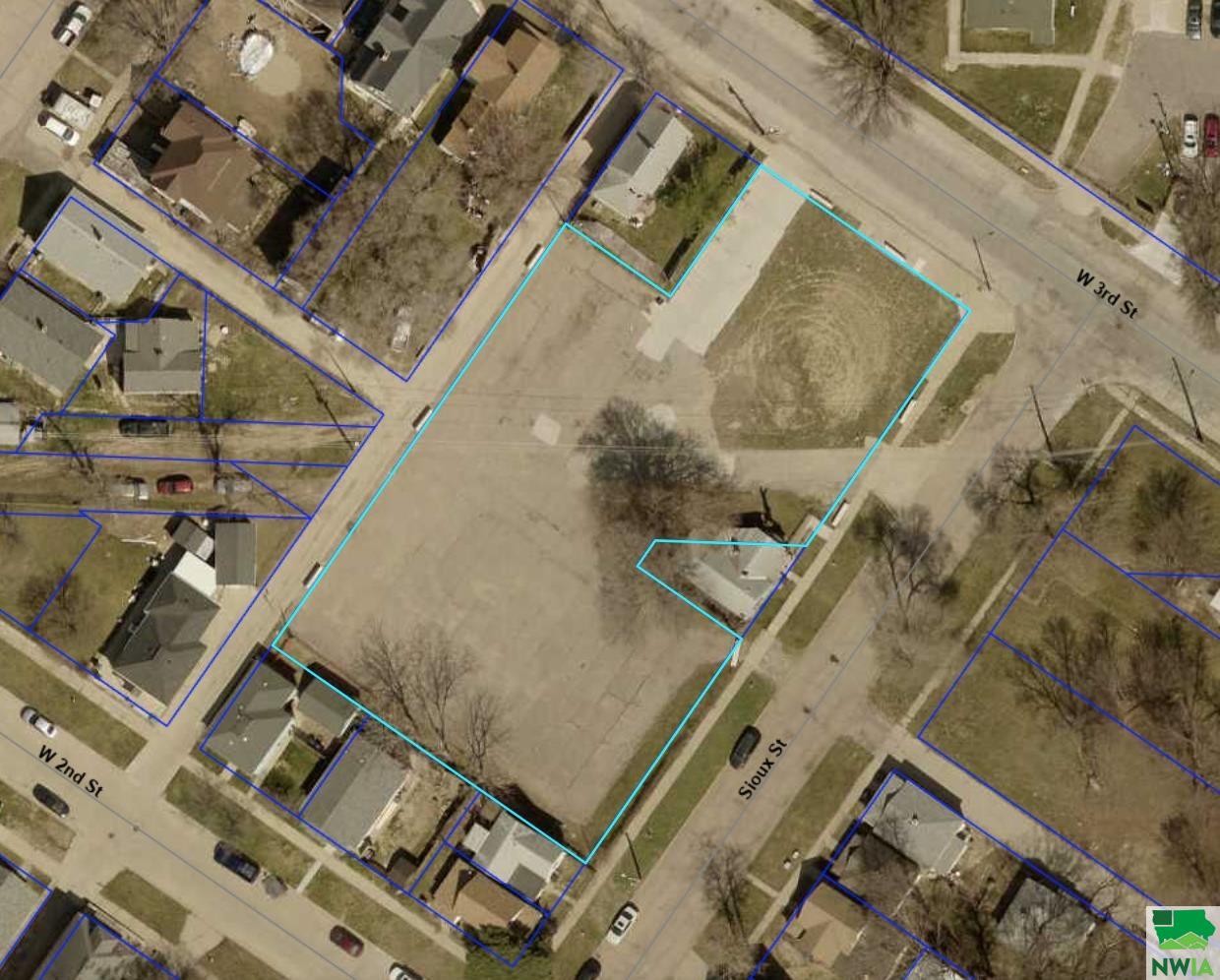 502 3rd Street W, Sioux City, IA 51103 