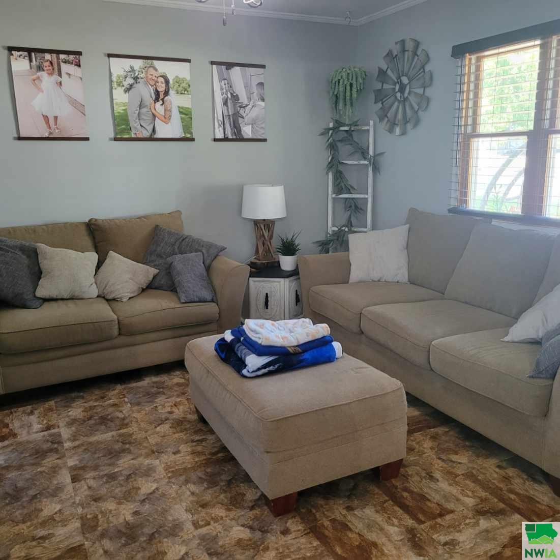 MLS #825696