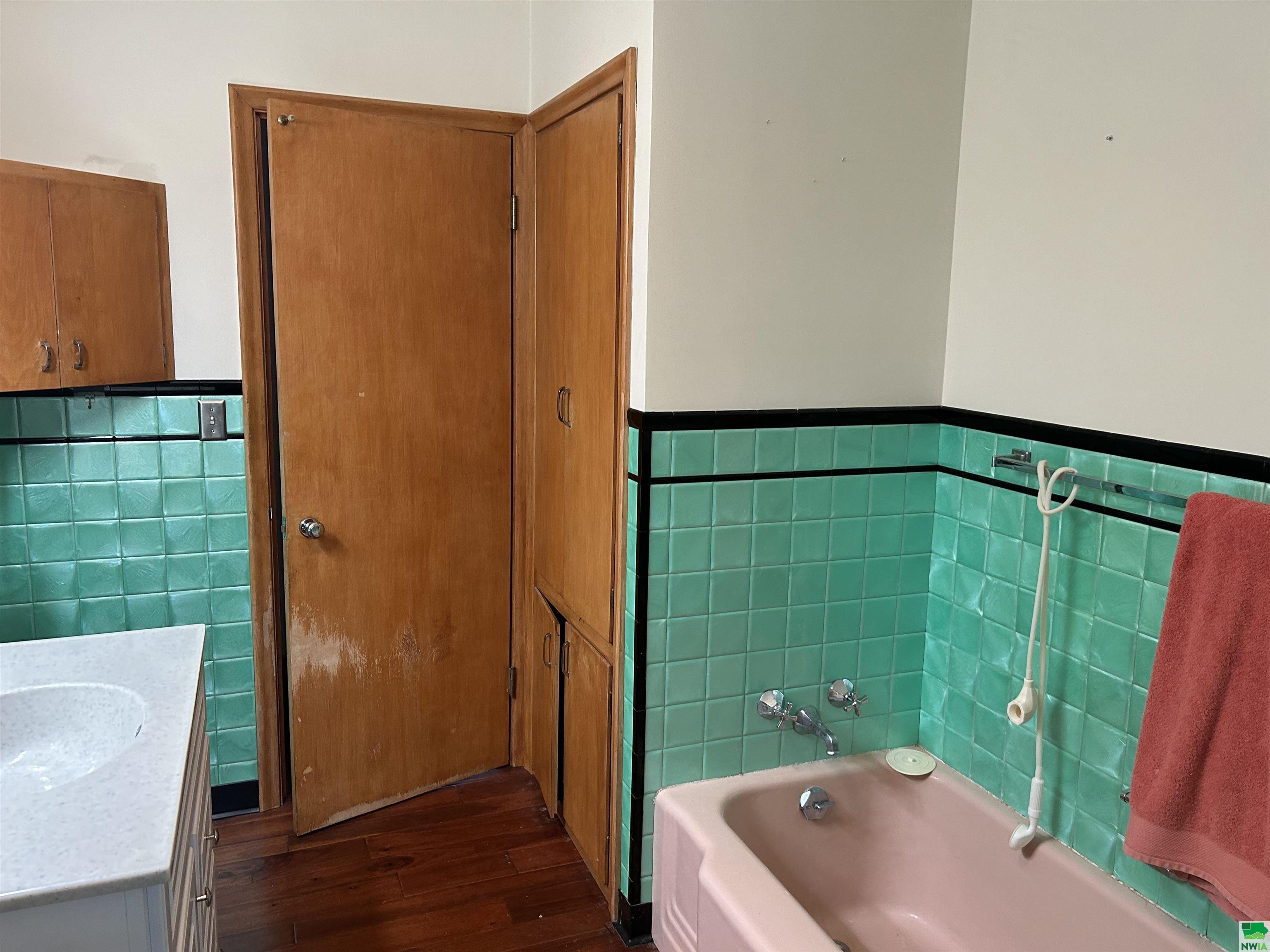 MLS #825699