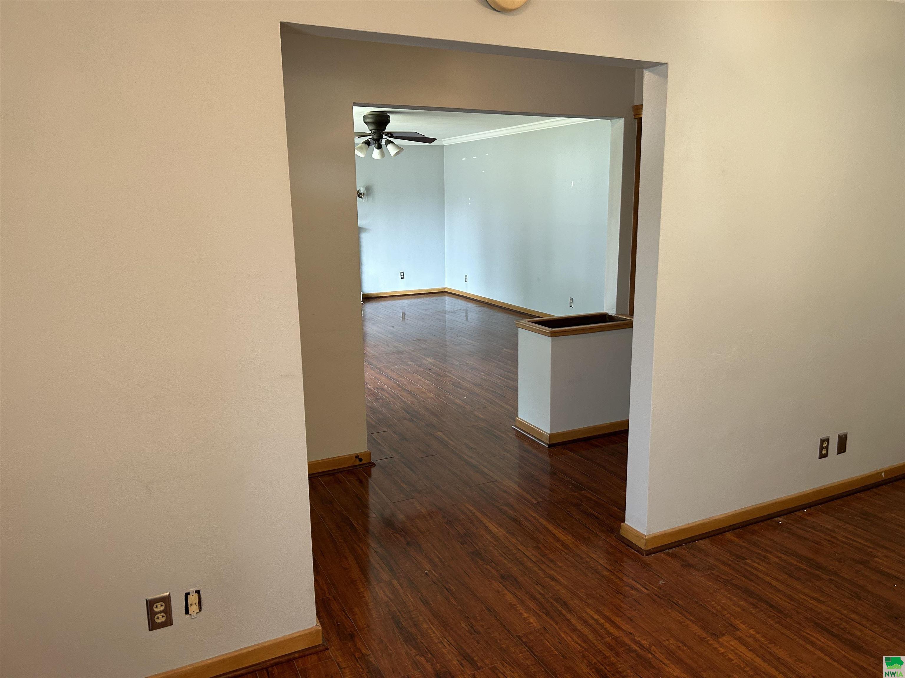 MLS #825699