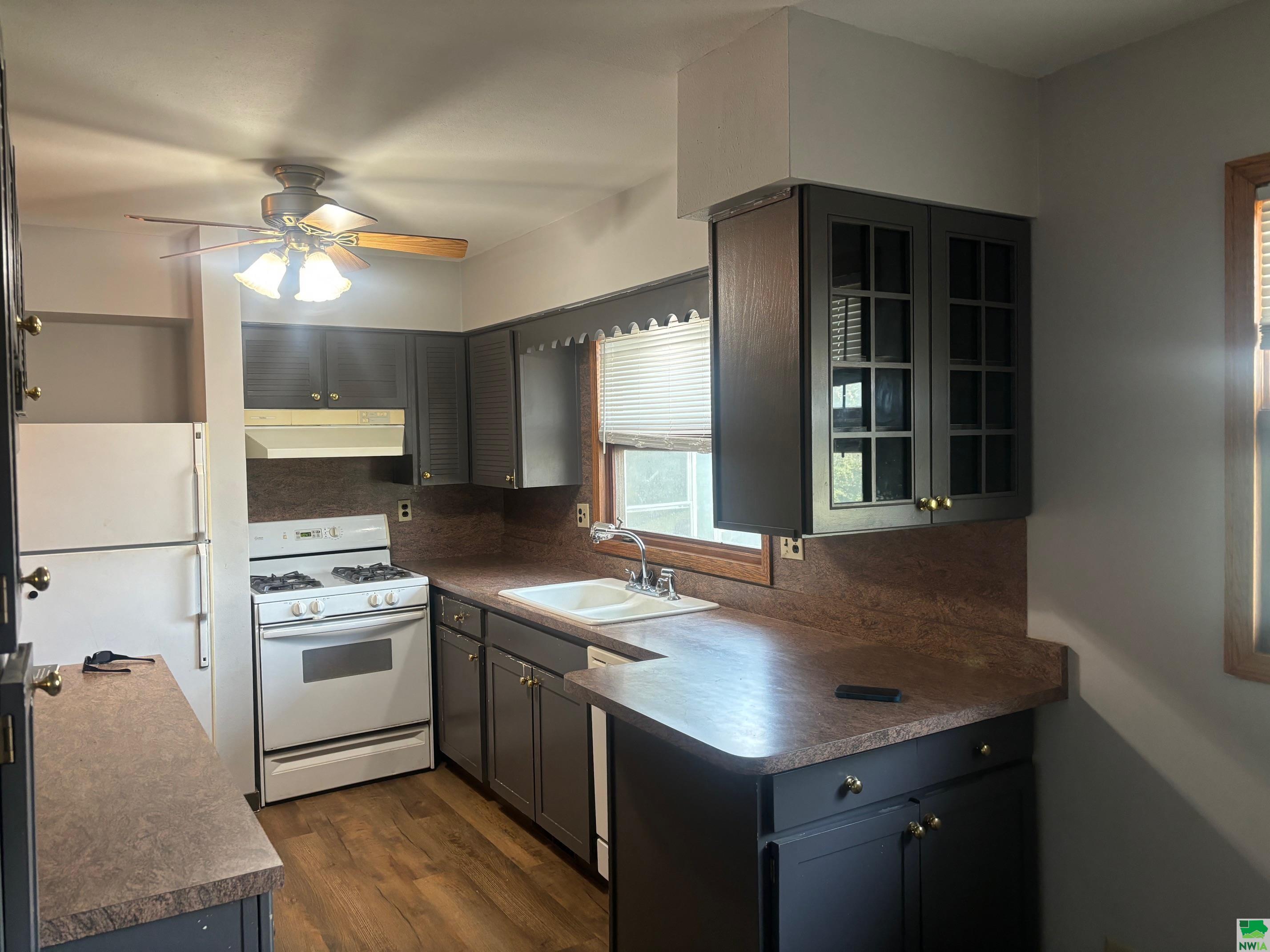MLS #825709