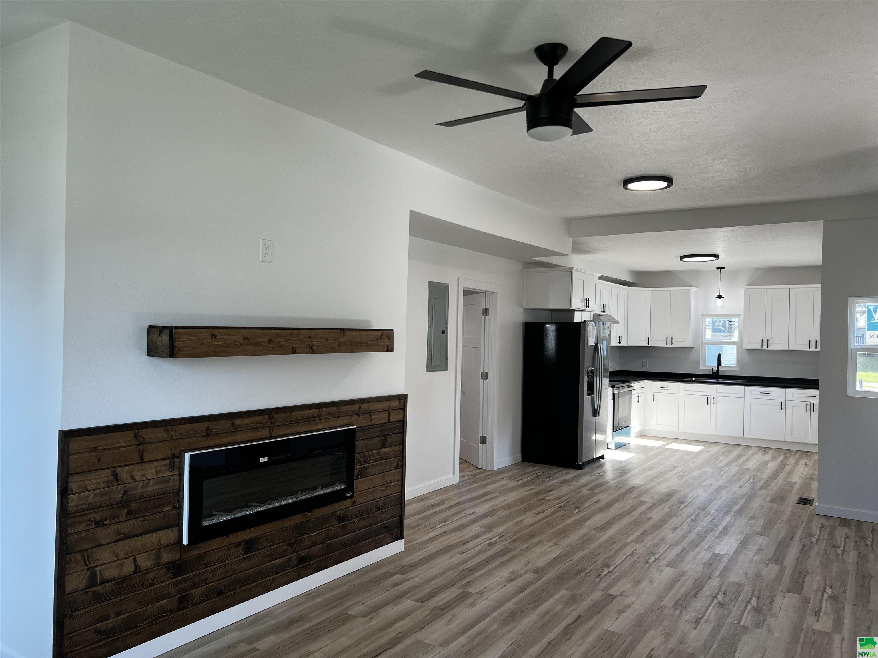 MLS #825724