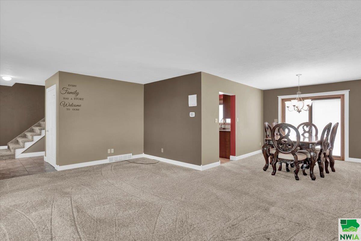 MLS #825731