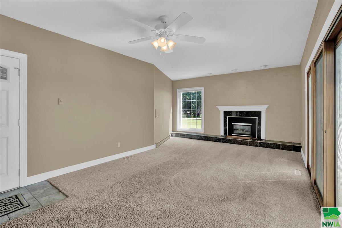 MLS #825731