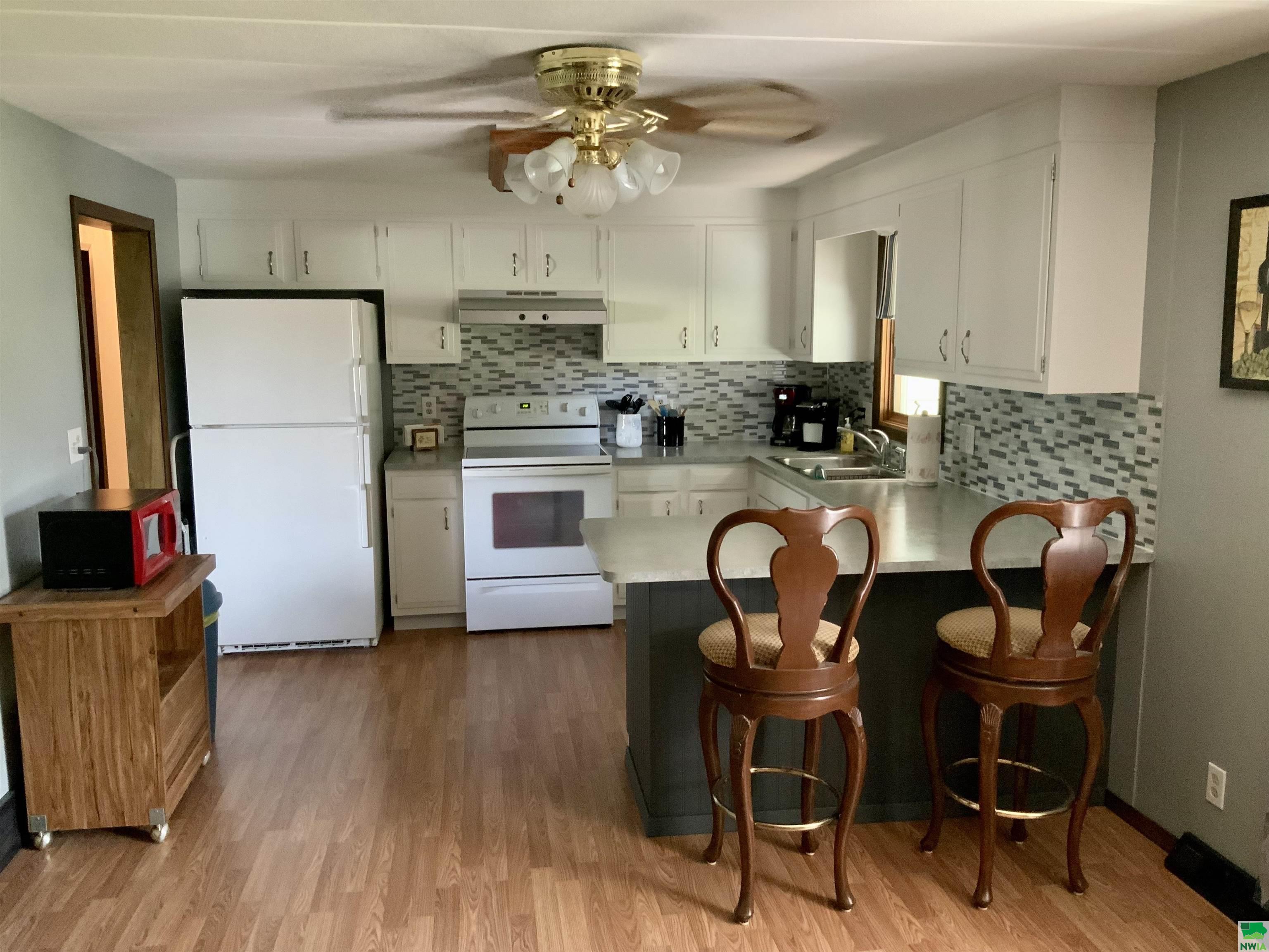 MLS #825740