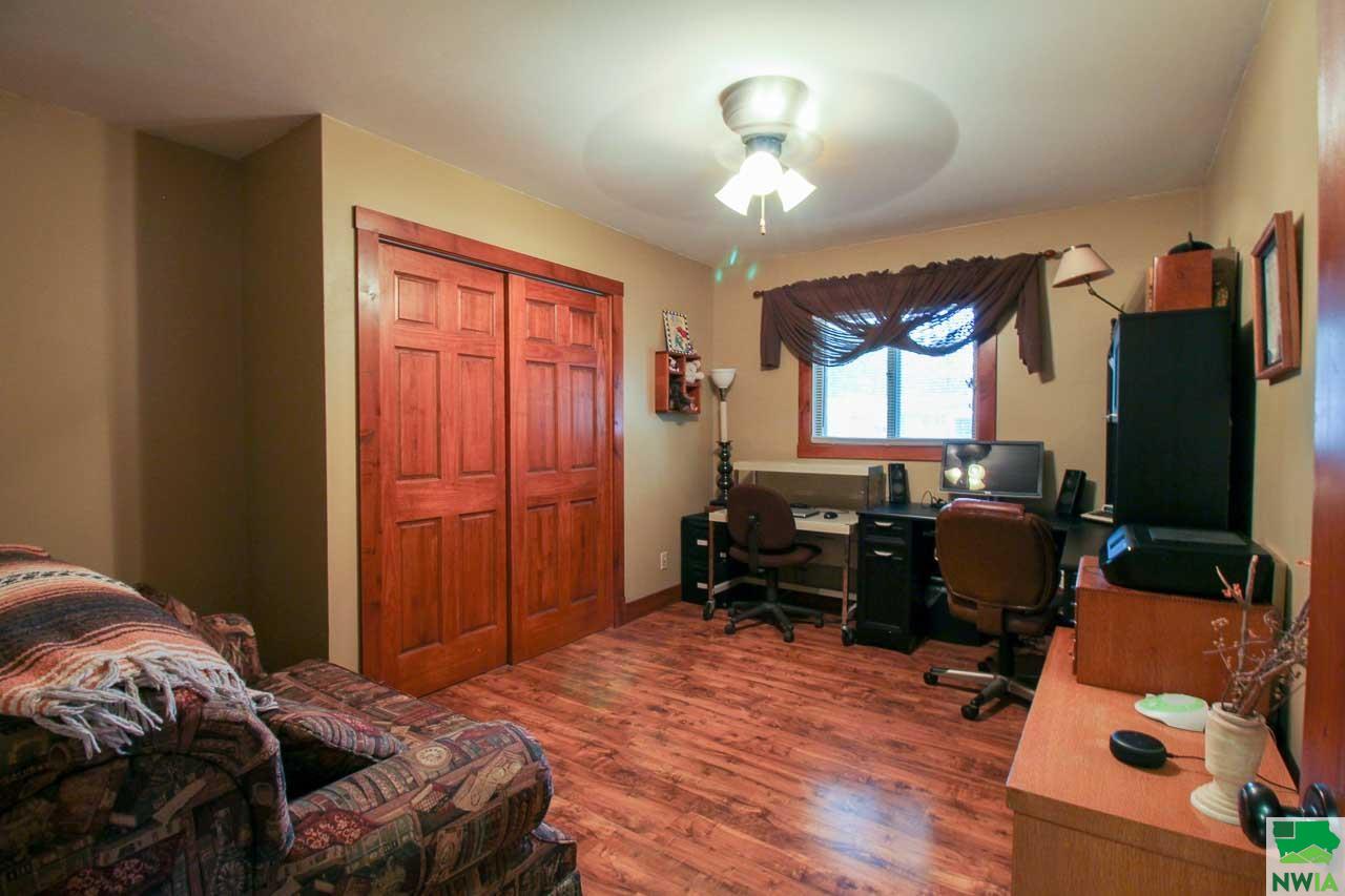 MLS #825747
