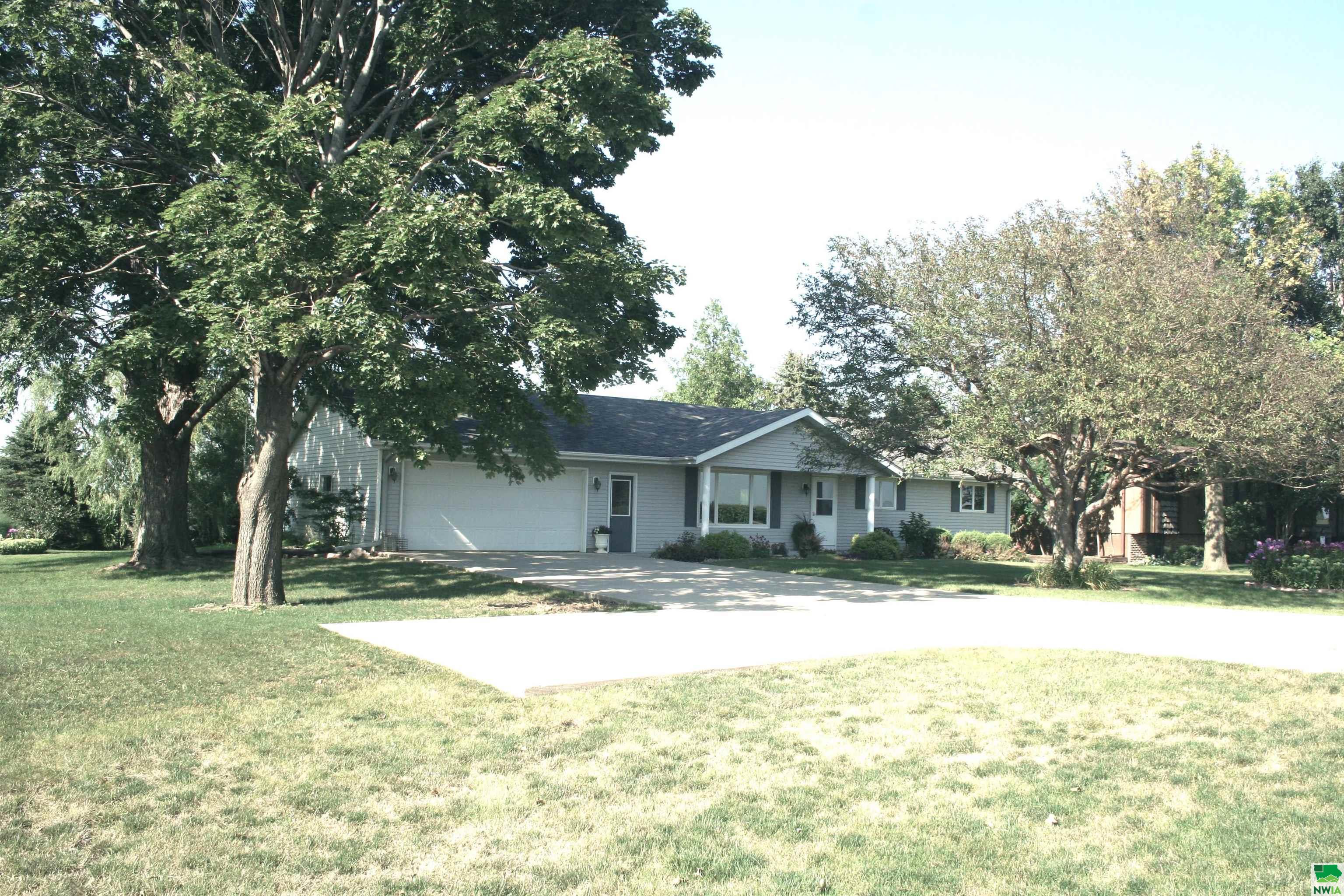 MLS #825750