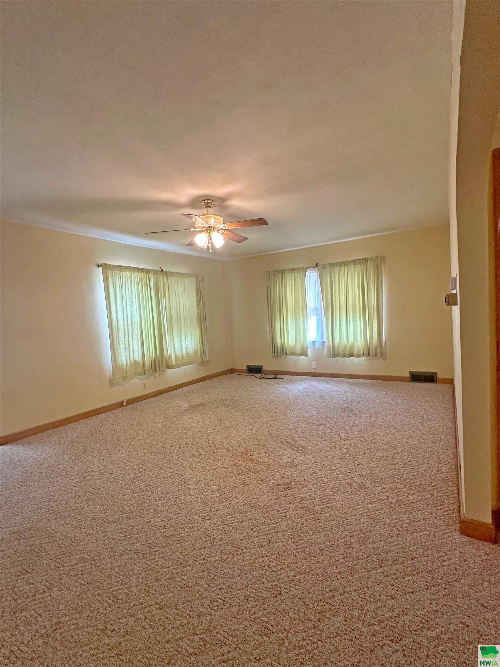 MLS #825754
