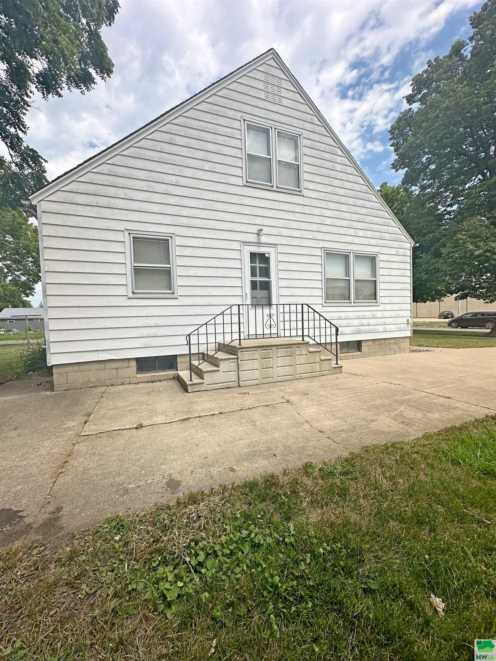 MLS #825754