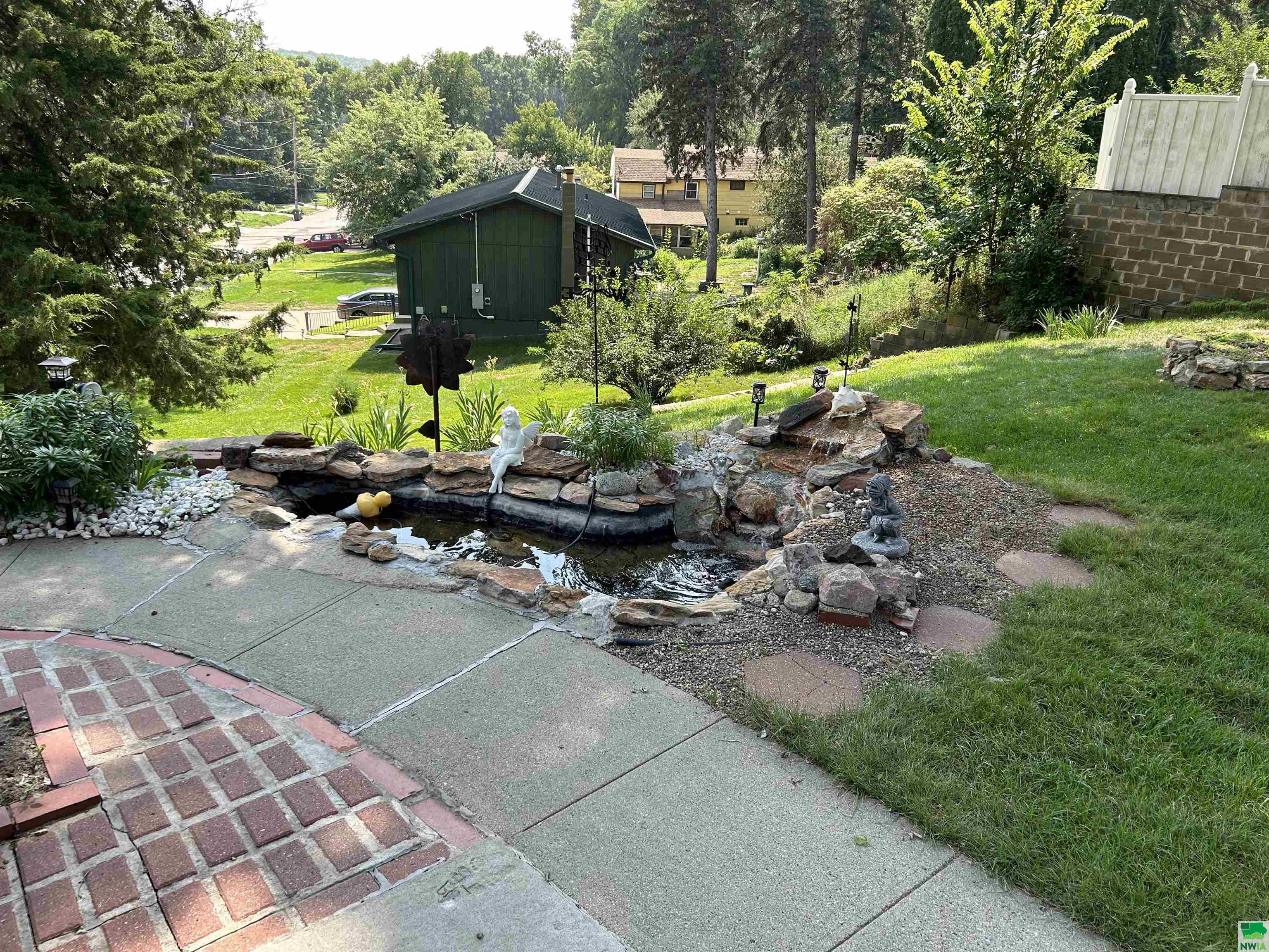 MLS #825768