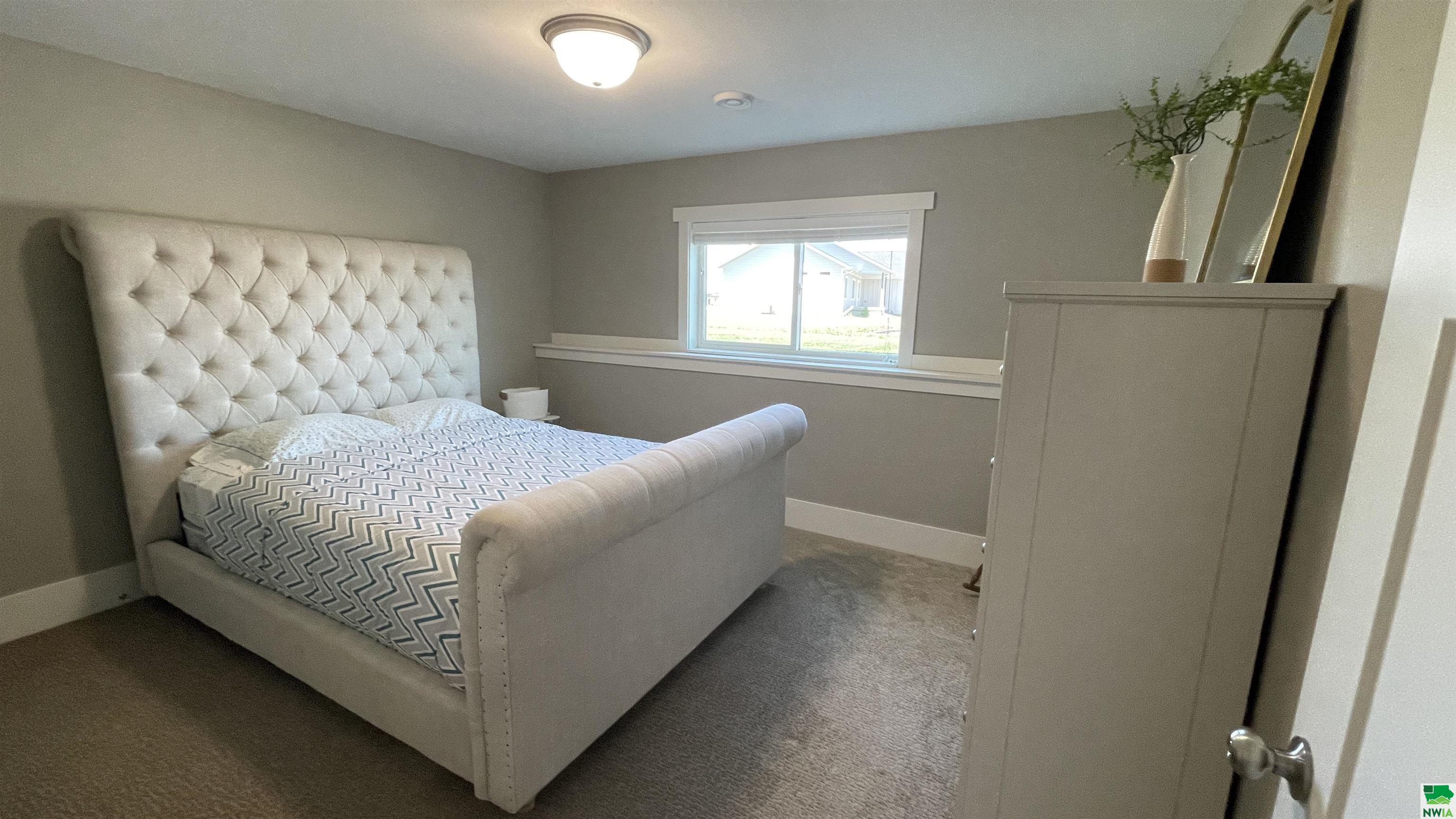 MLS #825774