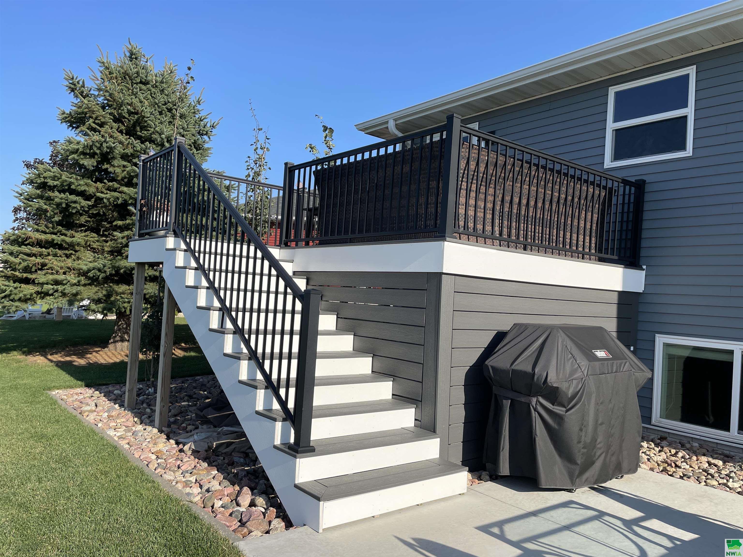 MLS #825774
