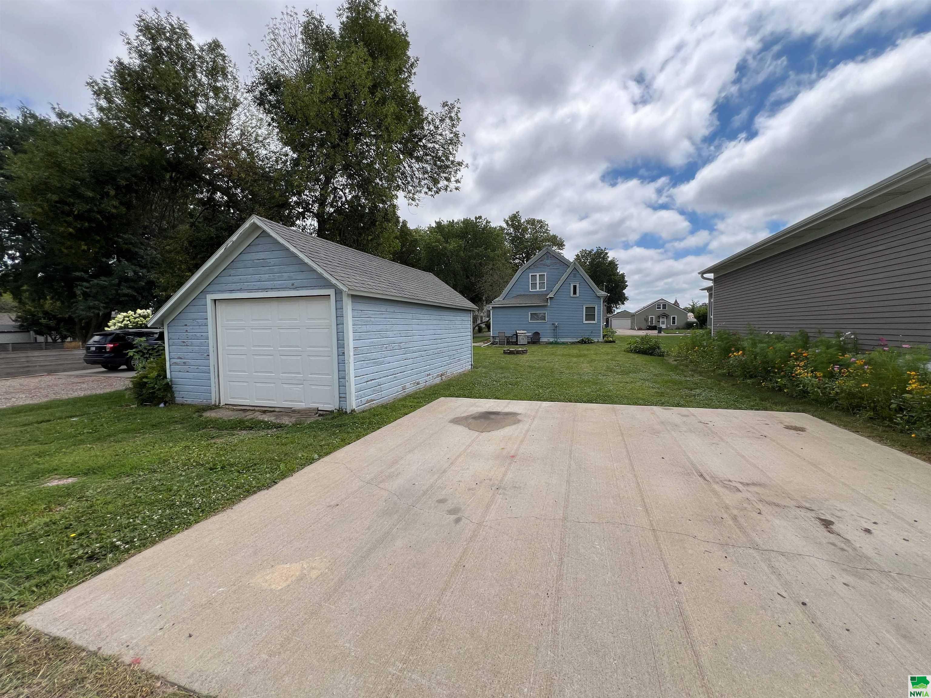 MLS #825802