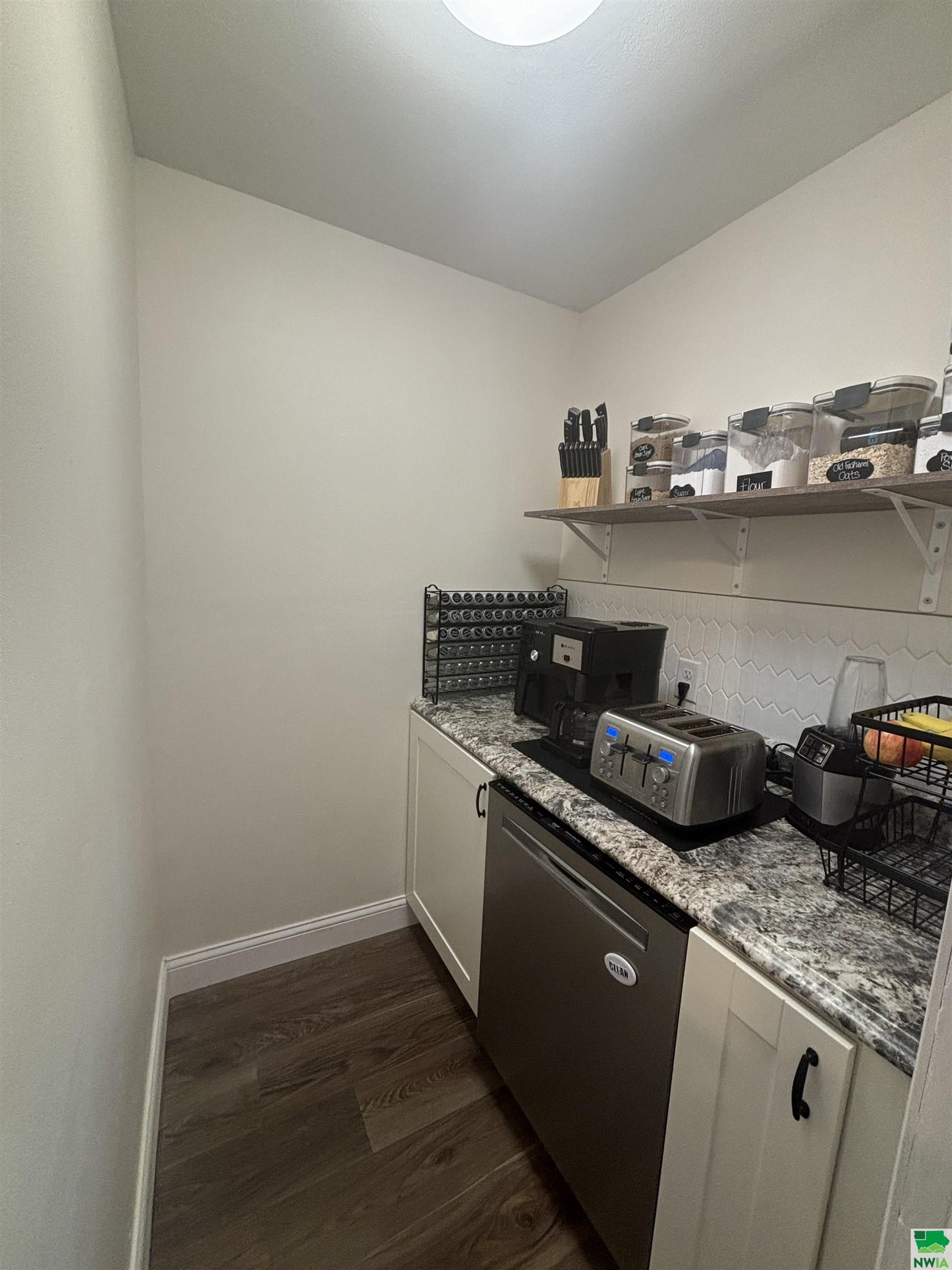 MLS #825803