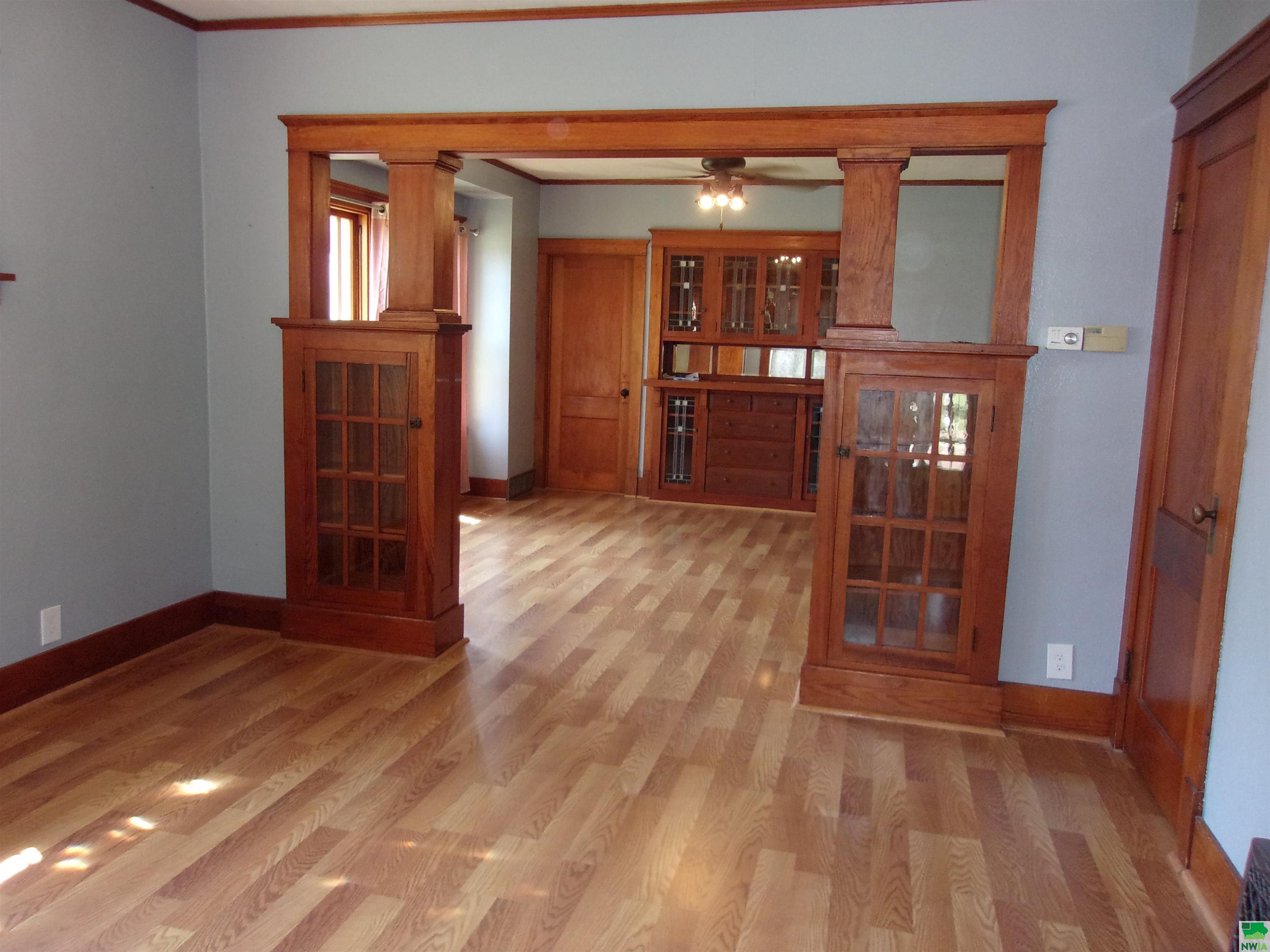 MLS #825811