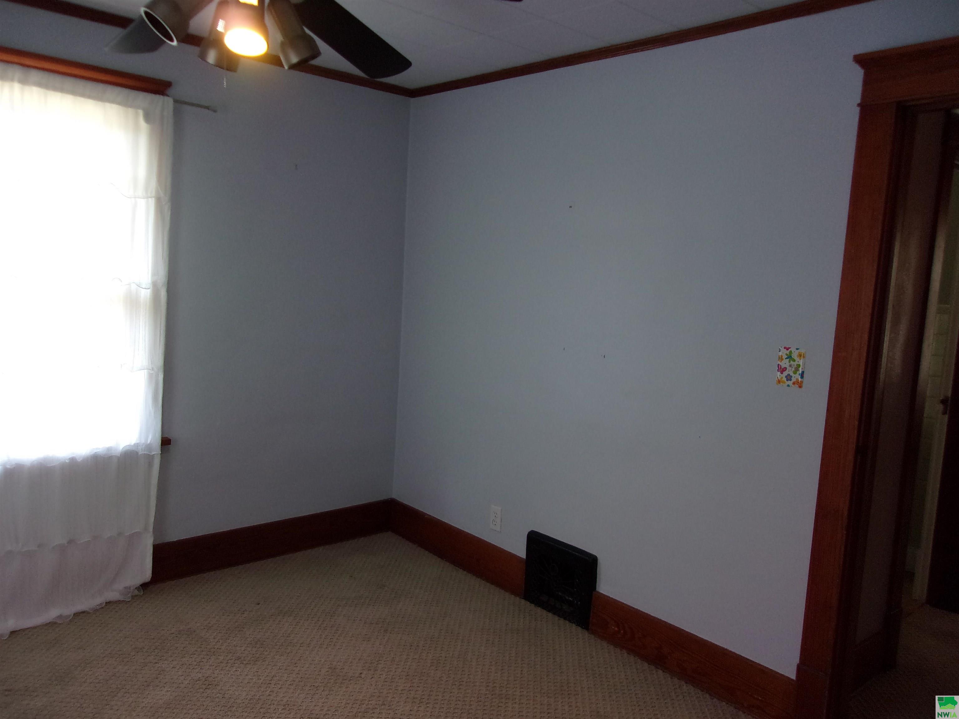 MLS #825811