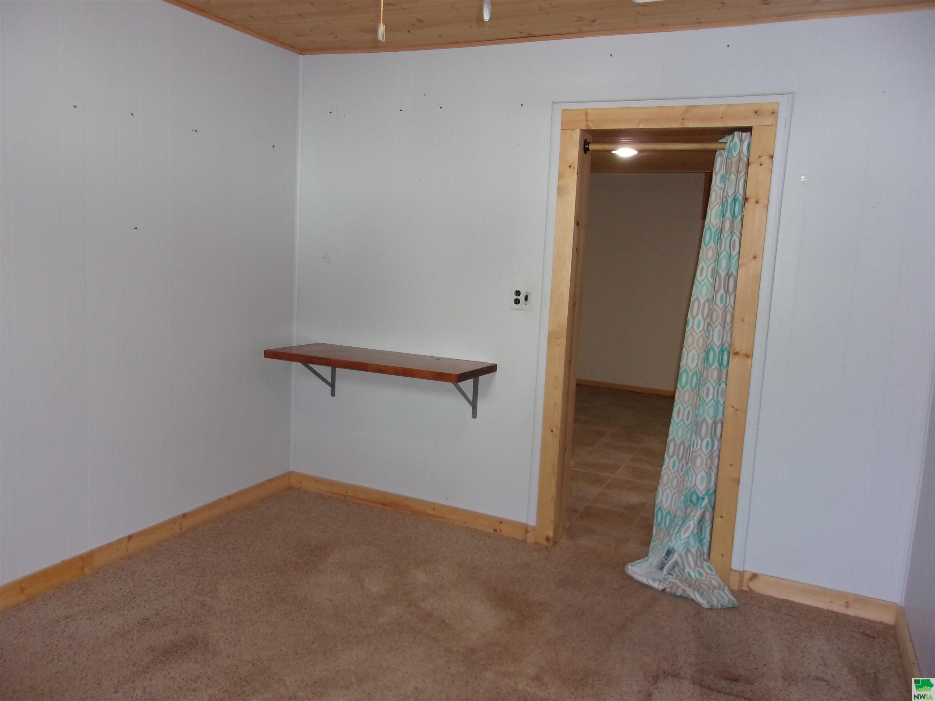 MLS #825811