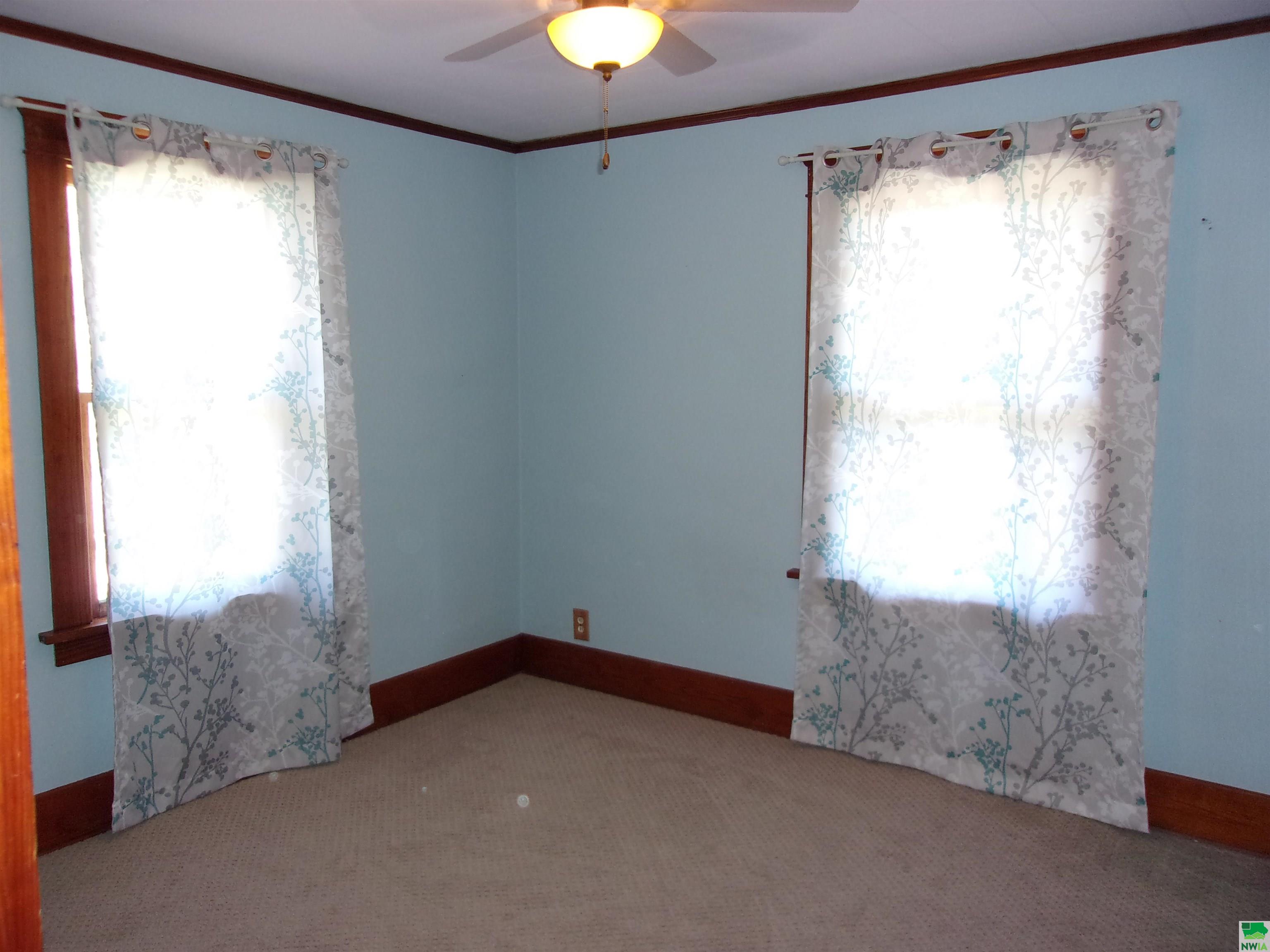 MLS #825811