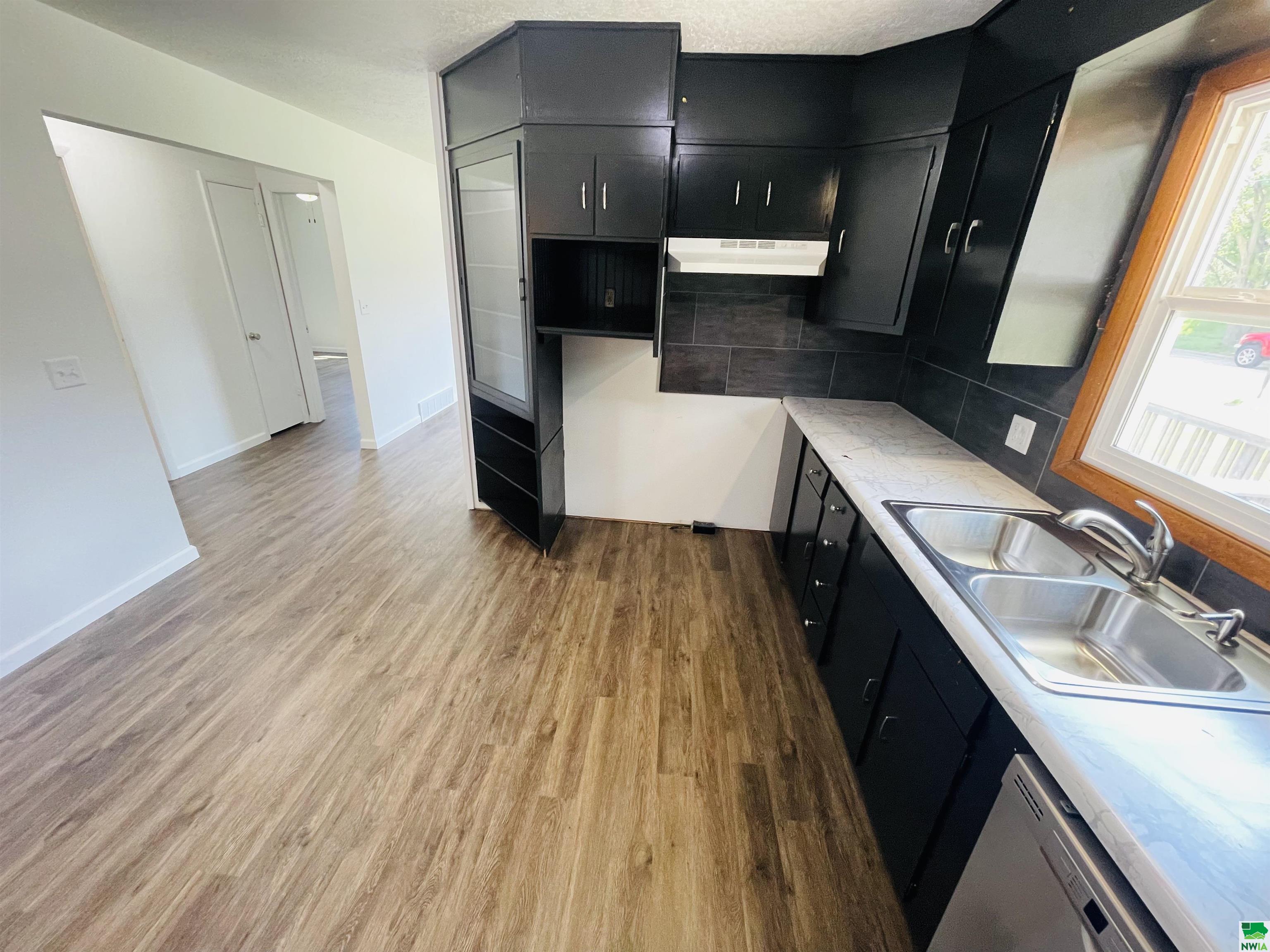 MLS #825812