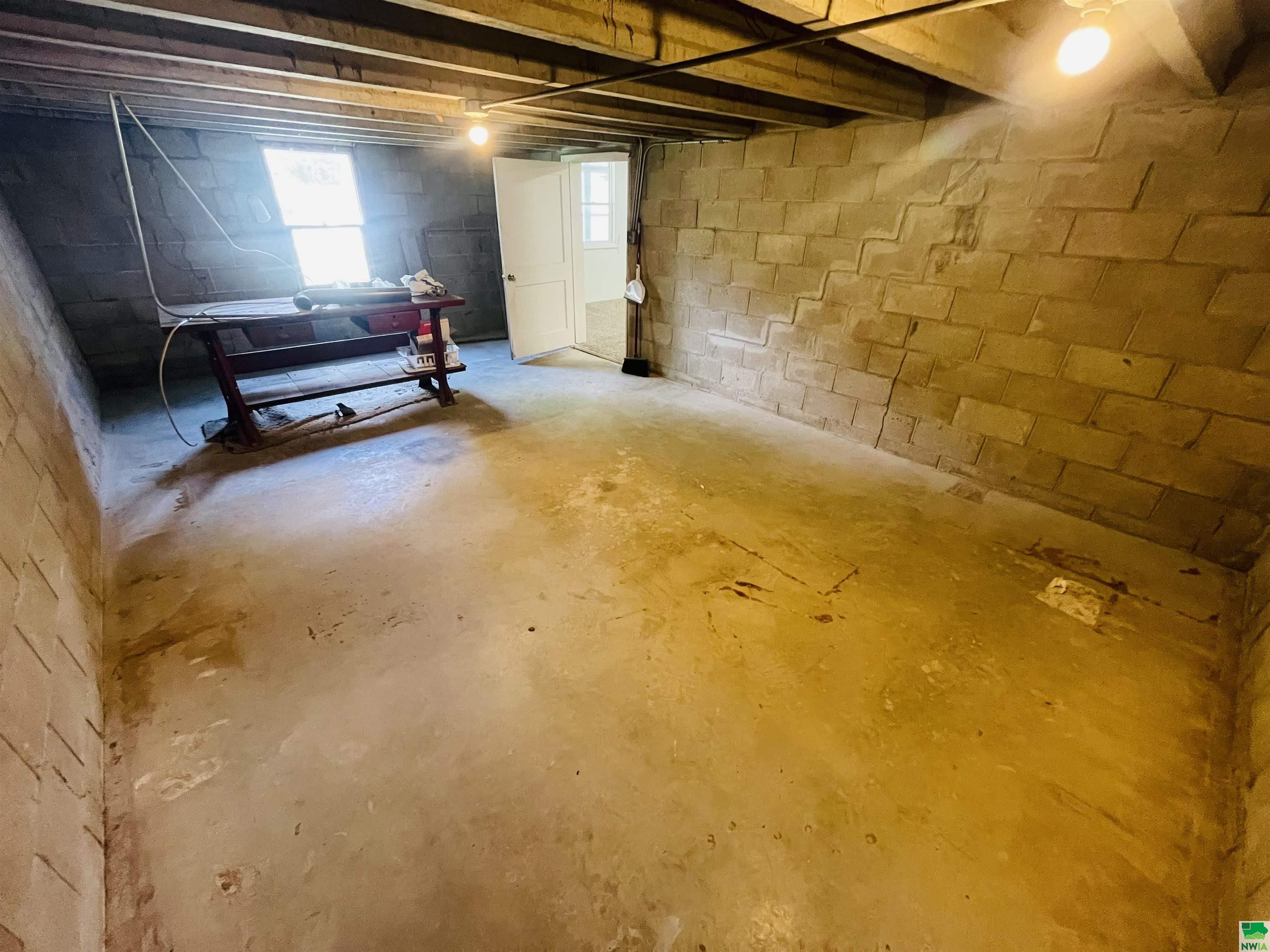 MLS #825812