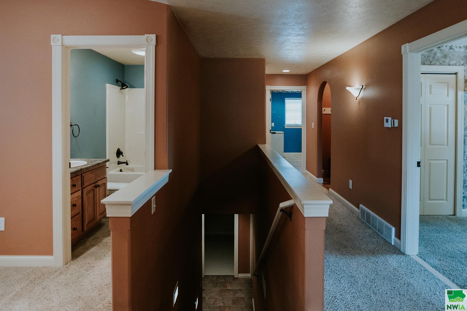 MLS #825827