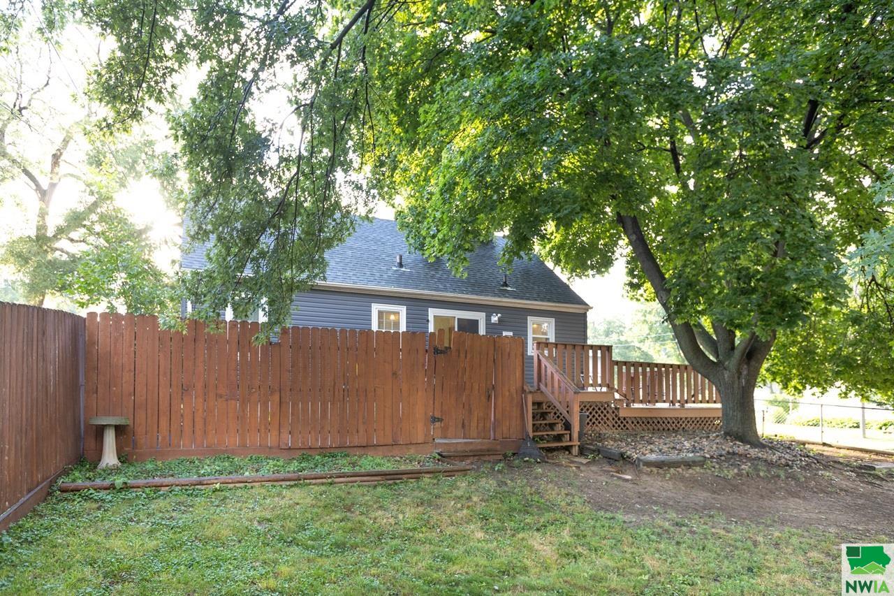 MLS #825839