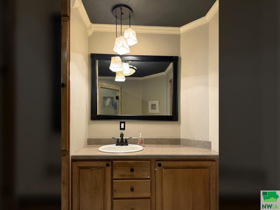 MLS #825846