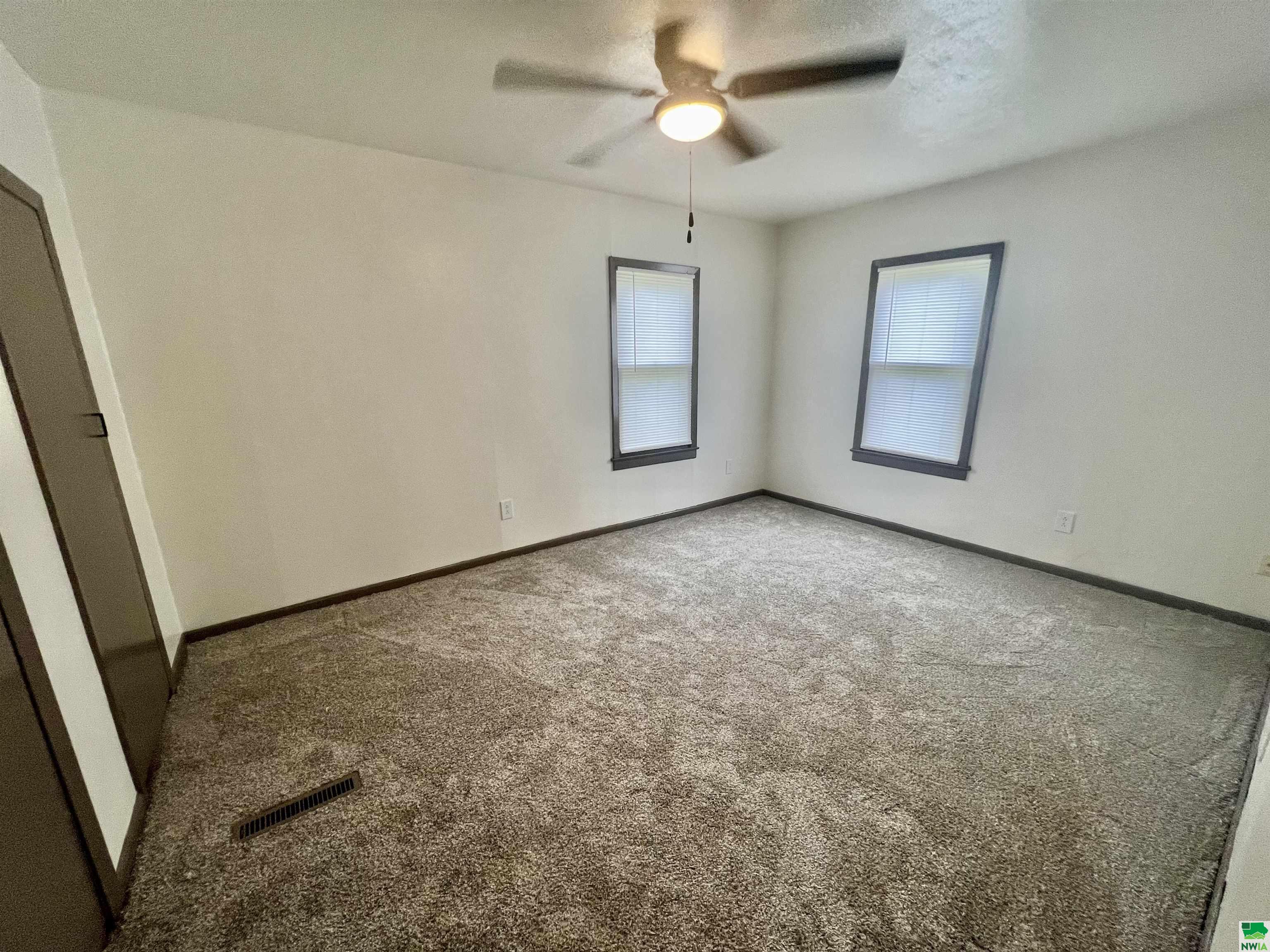 MLS #825847