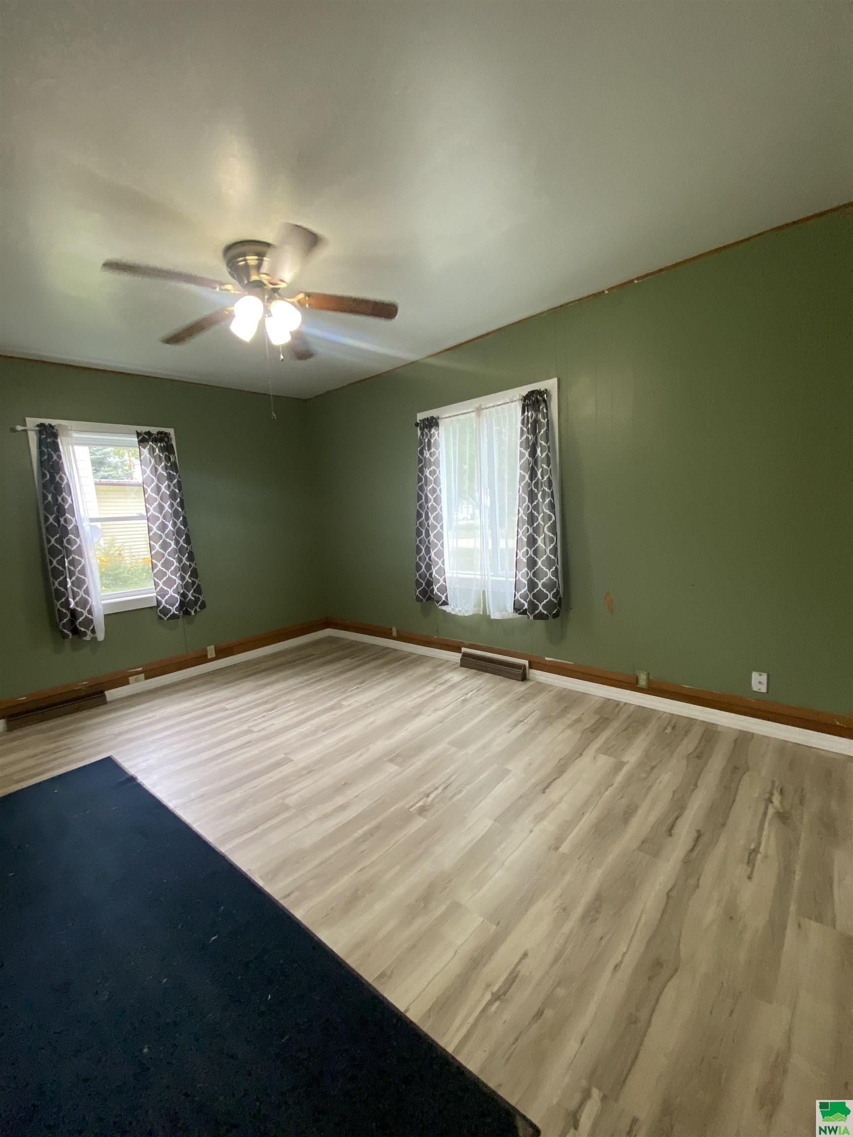 MLS #825849