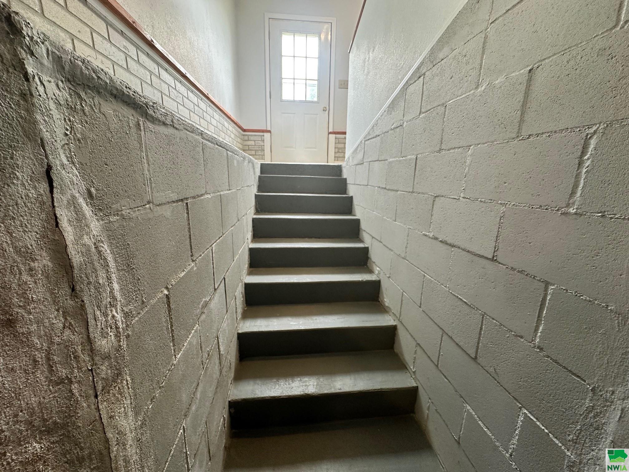 MLS #825850