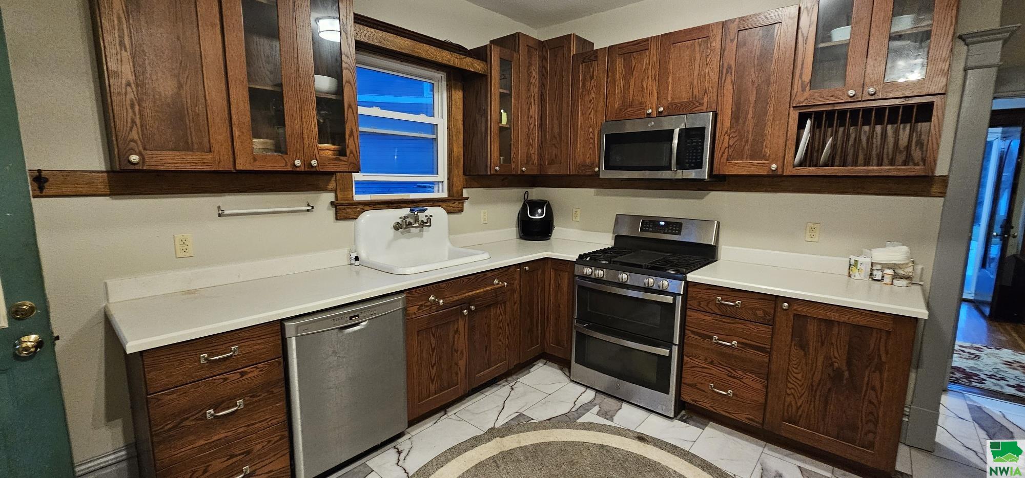MLS #825861