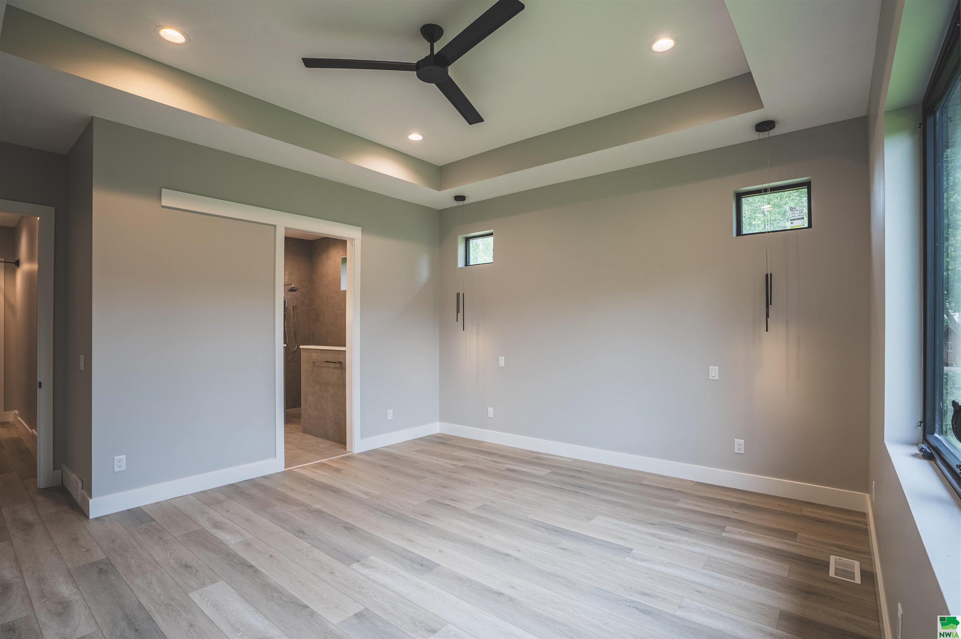 MLS #825862