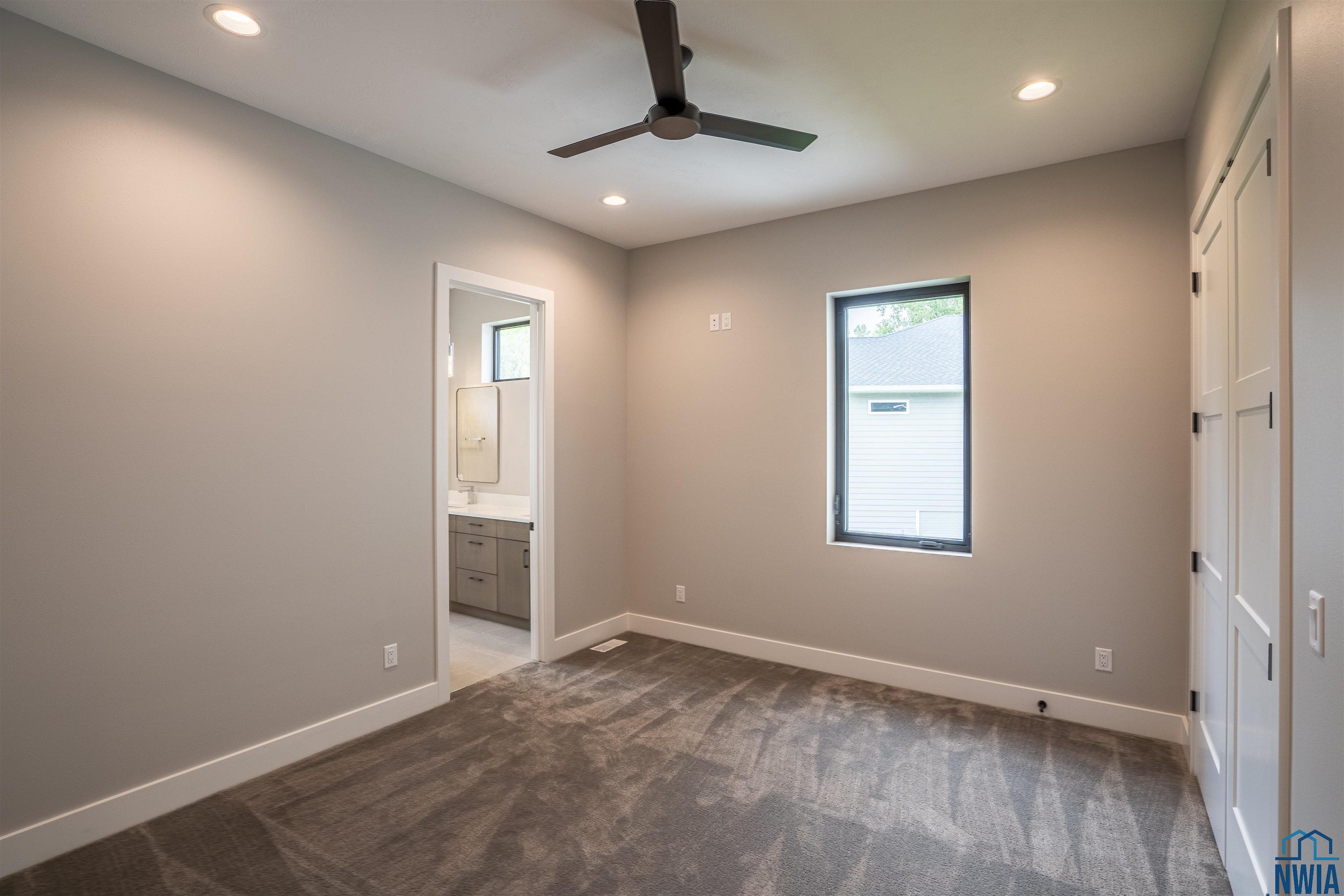 MLS #825862
