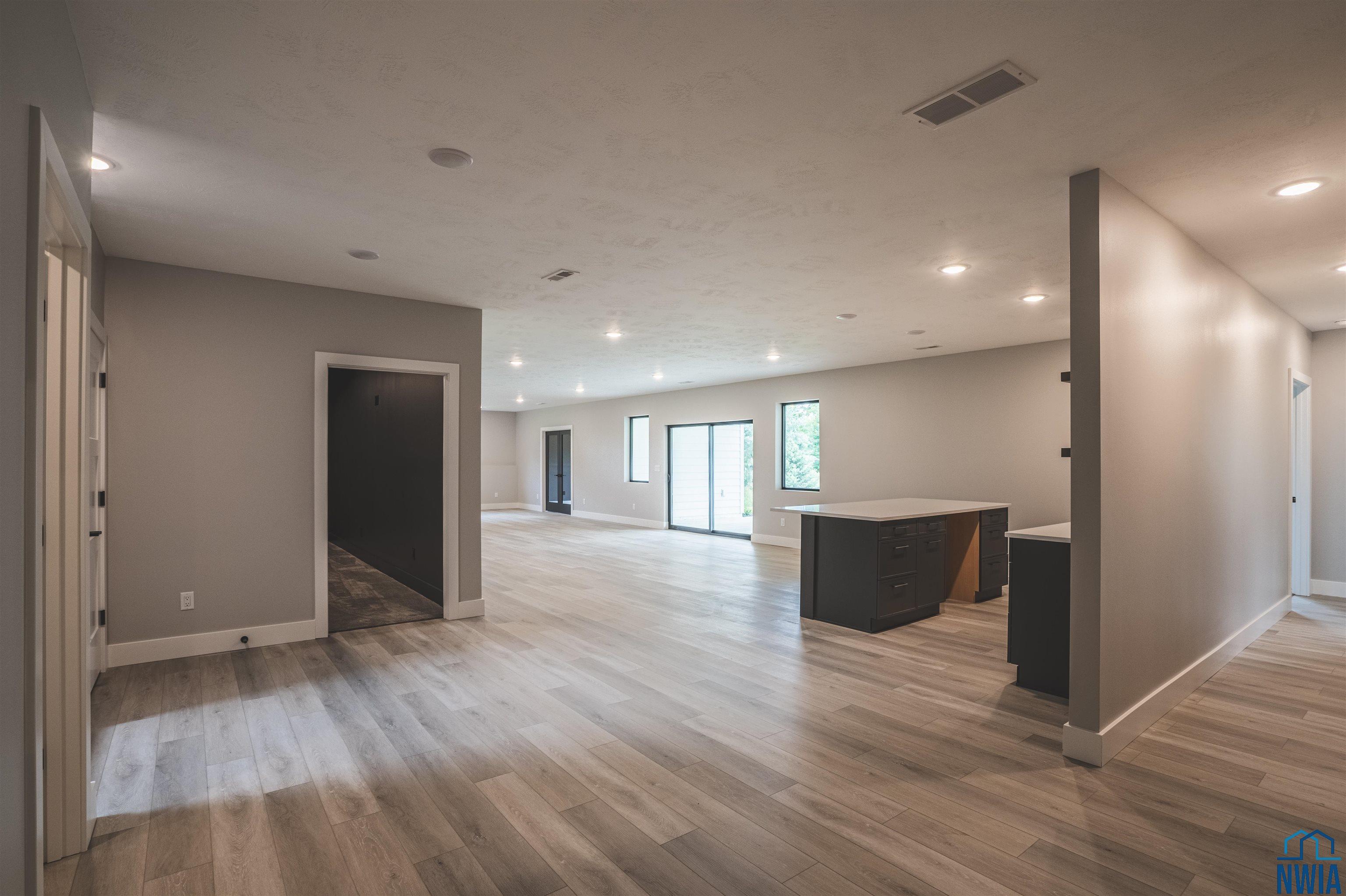 MLS #825862